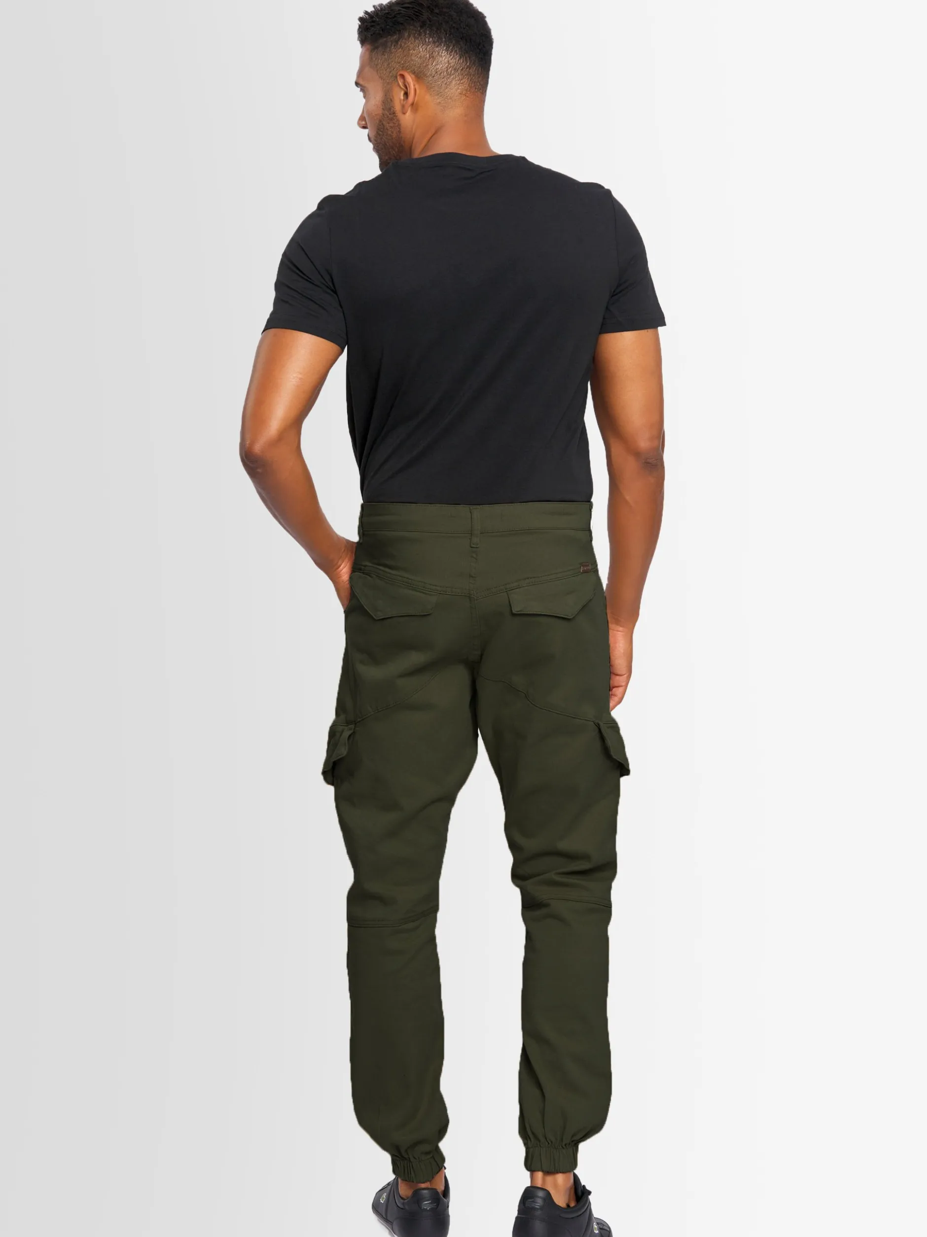 Alessandro Salvarini Herren Cargohose - ASEriia in oliv