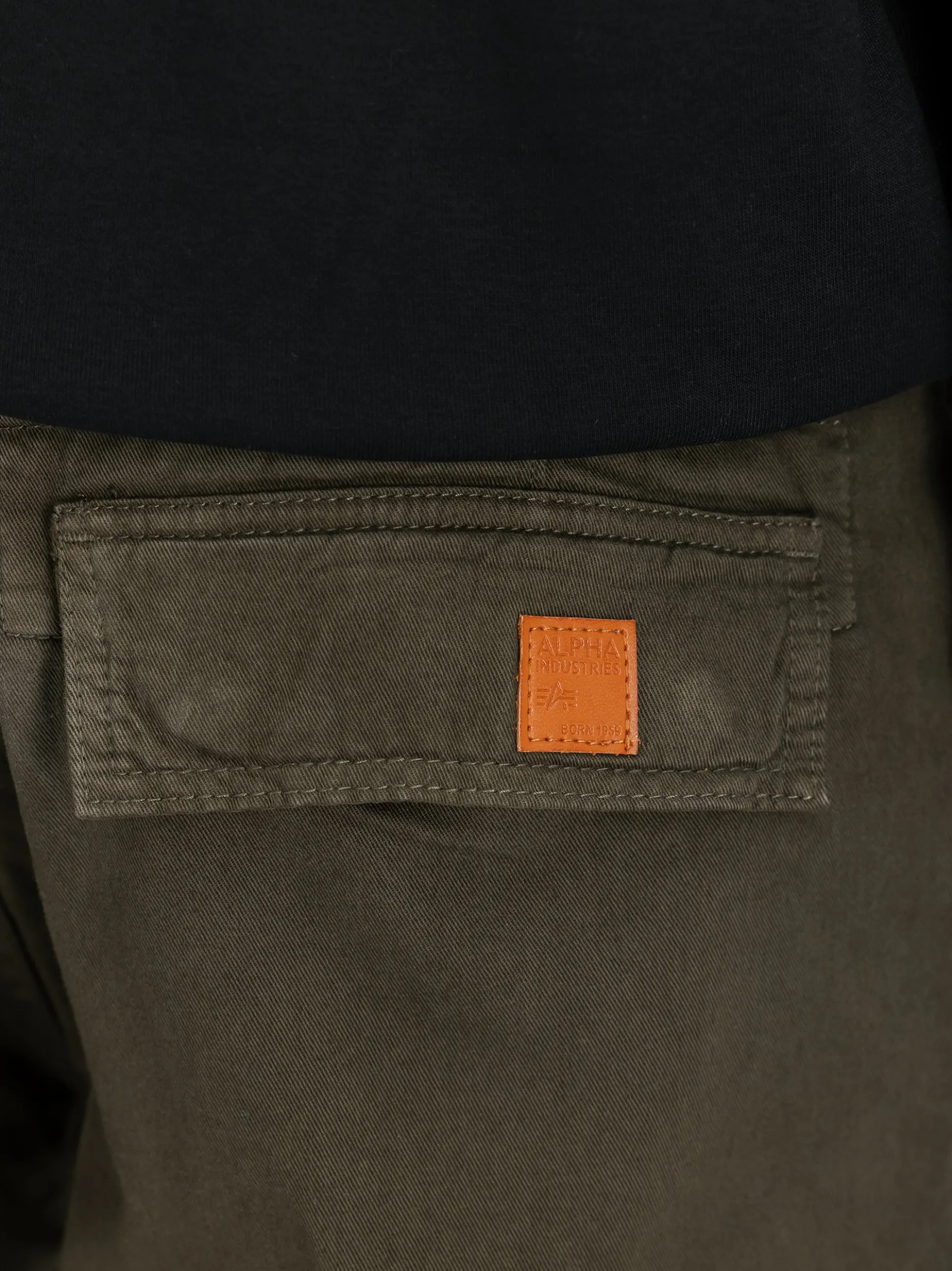 Alpha Industries Herren Hose in braun