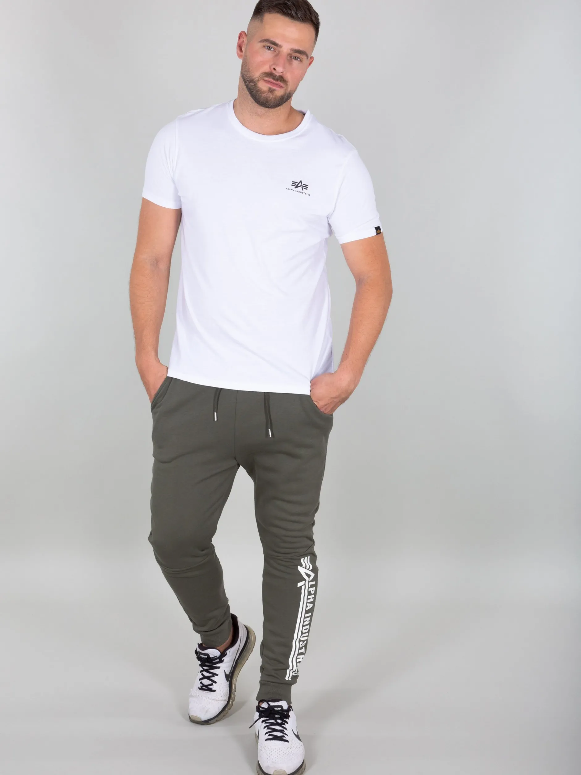 Alpha Industries Herren Jogginghose in oliv