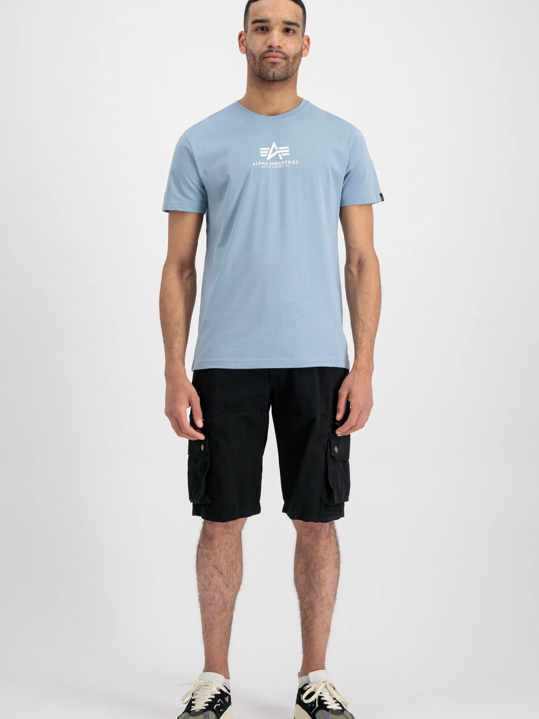 Alpha Industries Herren Kurze Hose in schwarz