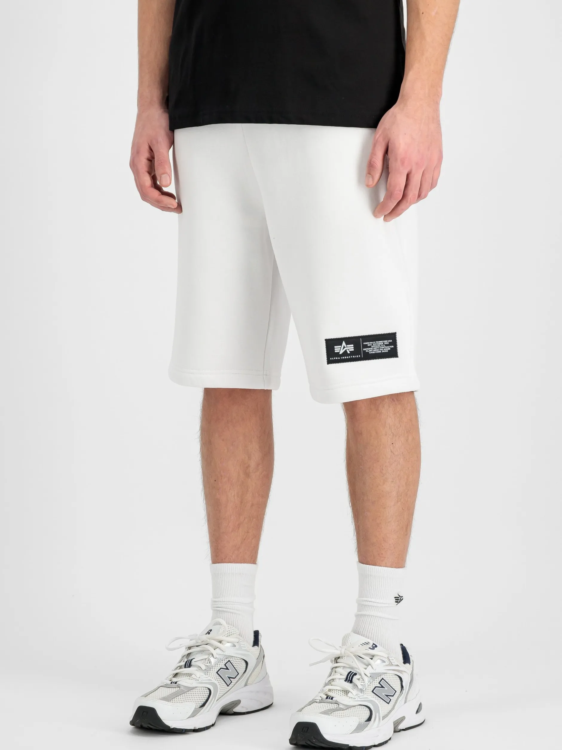 Alpha Industries Herren Shorts in weiß