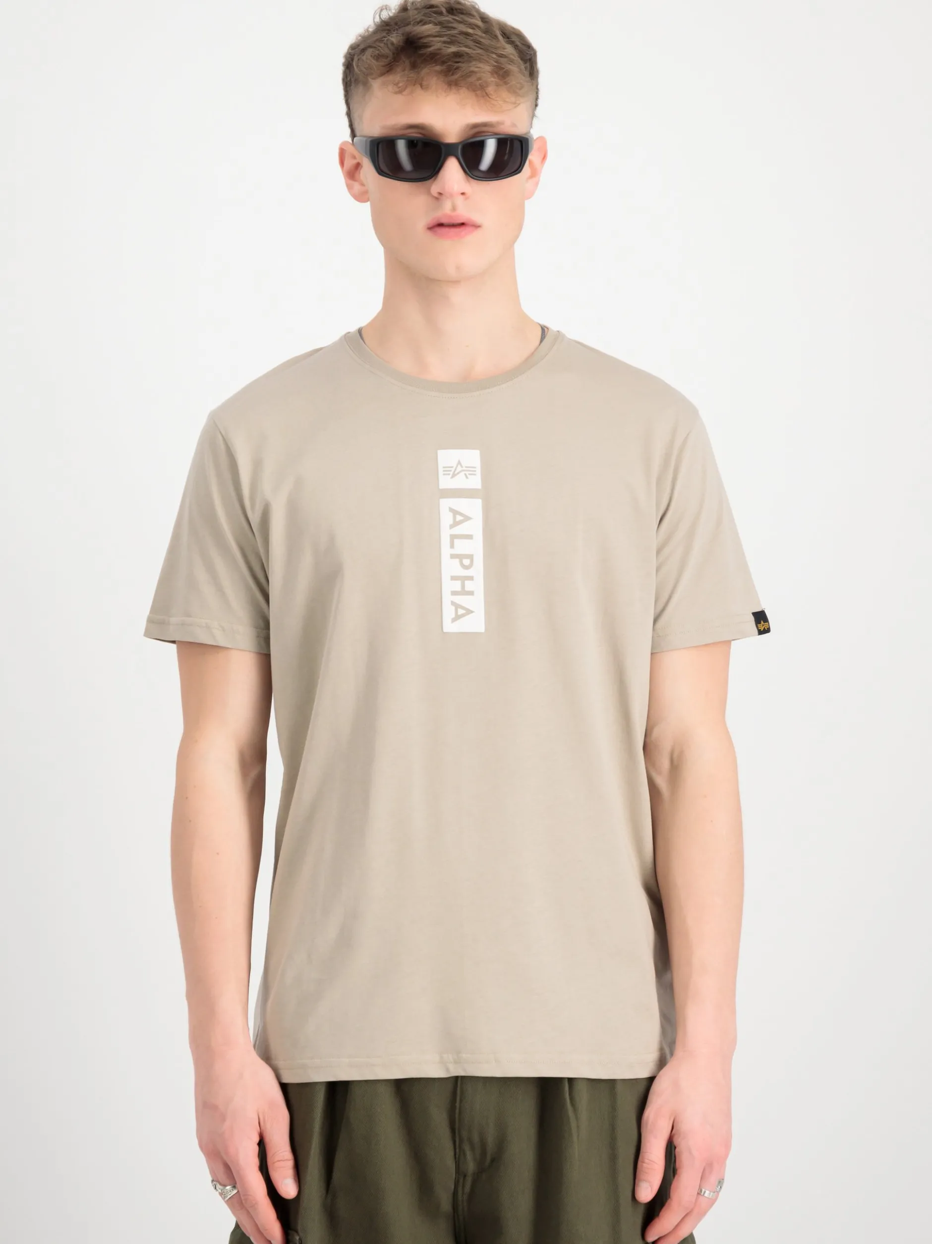 Alpha Industries Herren T-Shirt in grün