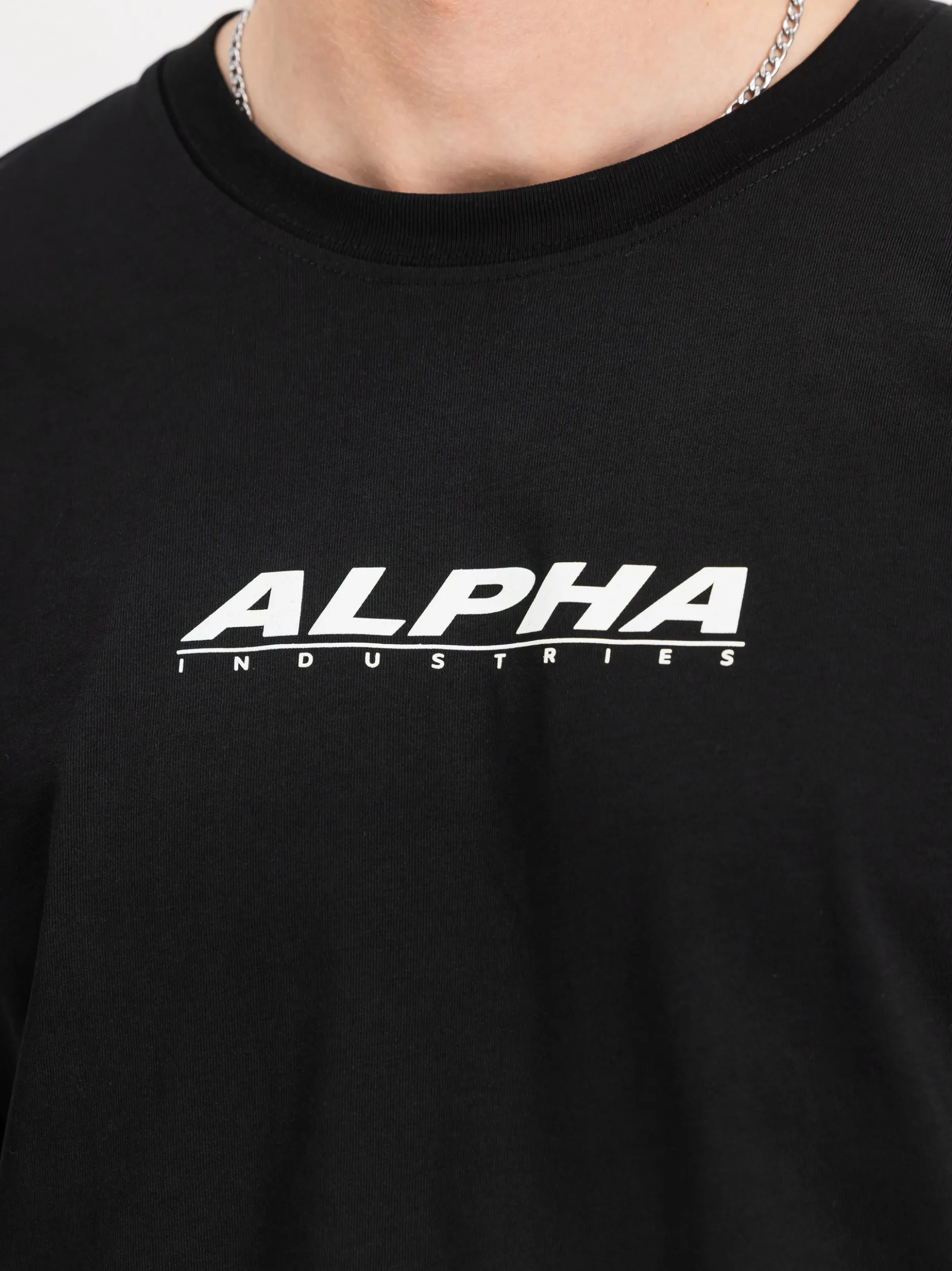 Alpha Industries Herren T-Shirt in schwarz