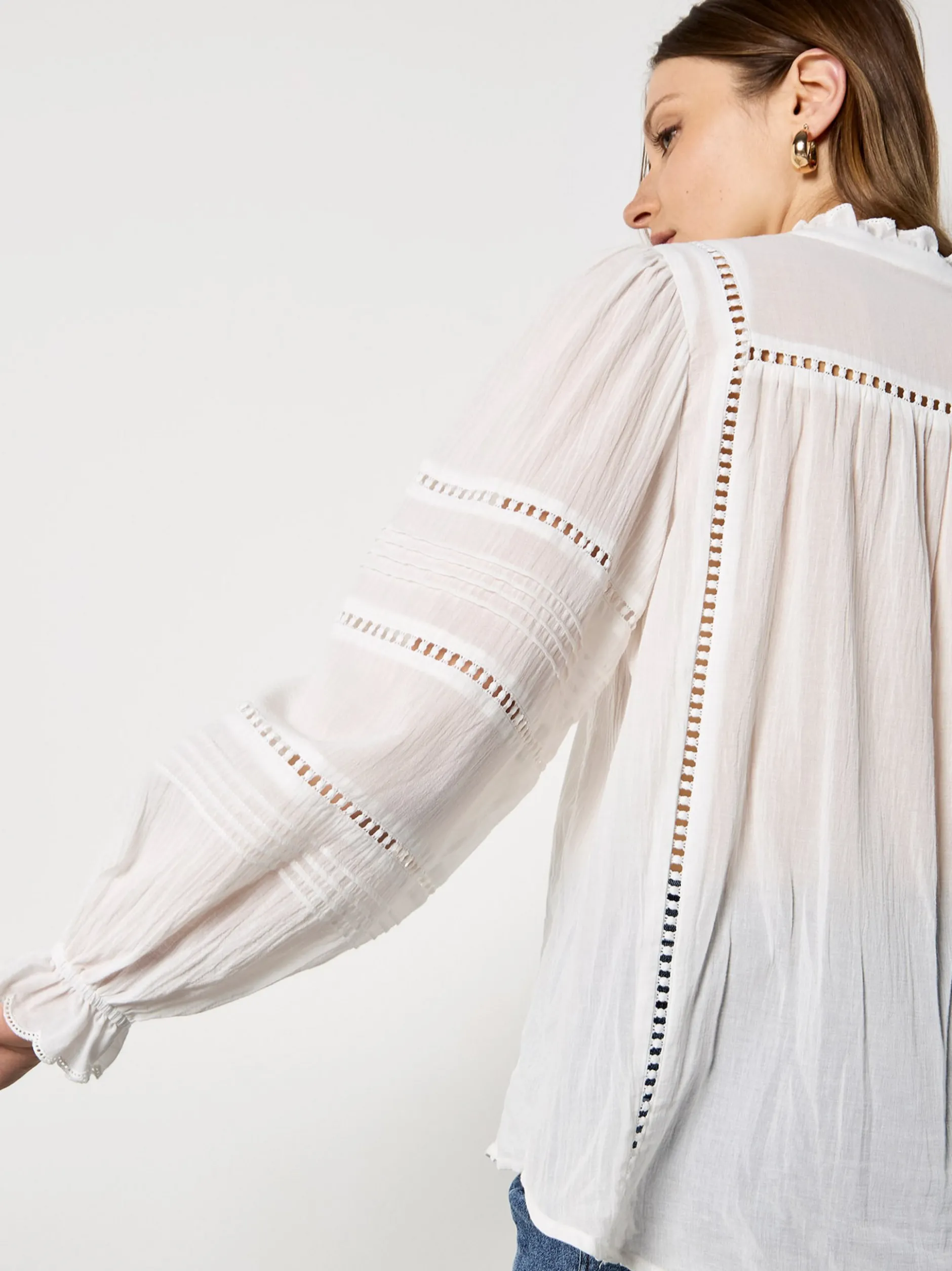Apricot Damen Bluse in weiß - Ausschnitt: Stehkragen