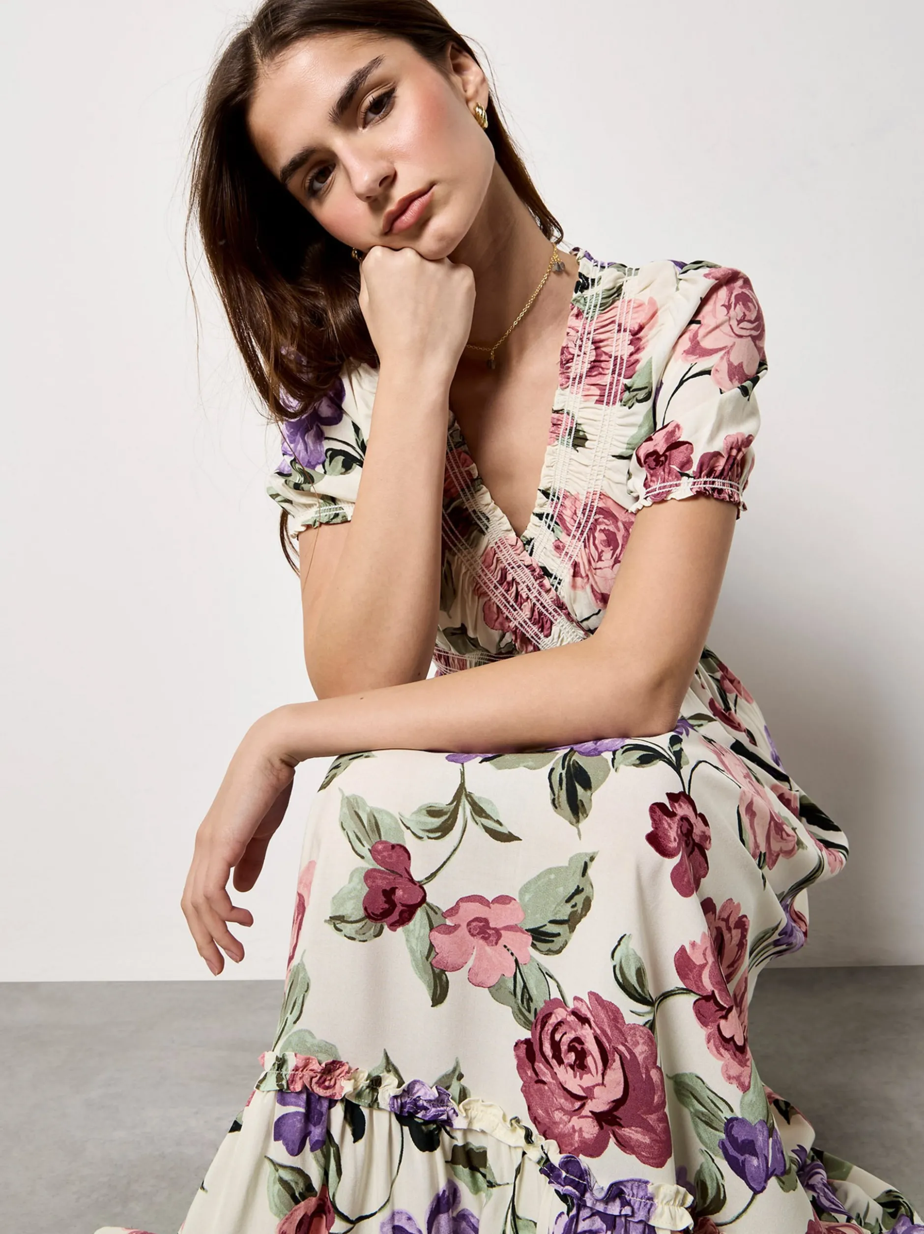 Apricot Damen Maxikleid in beige ecru - Länge: lang