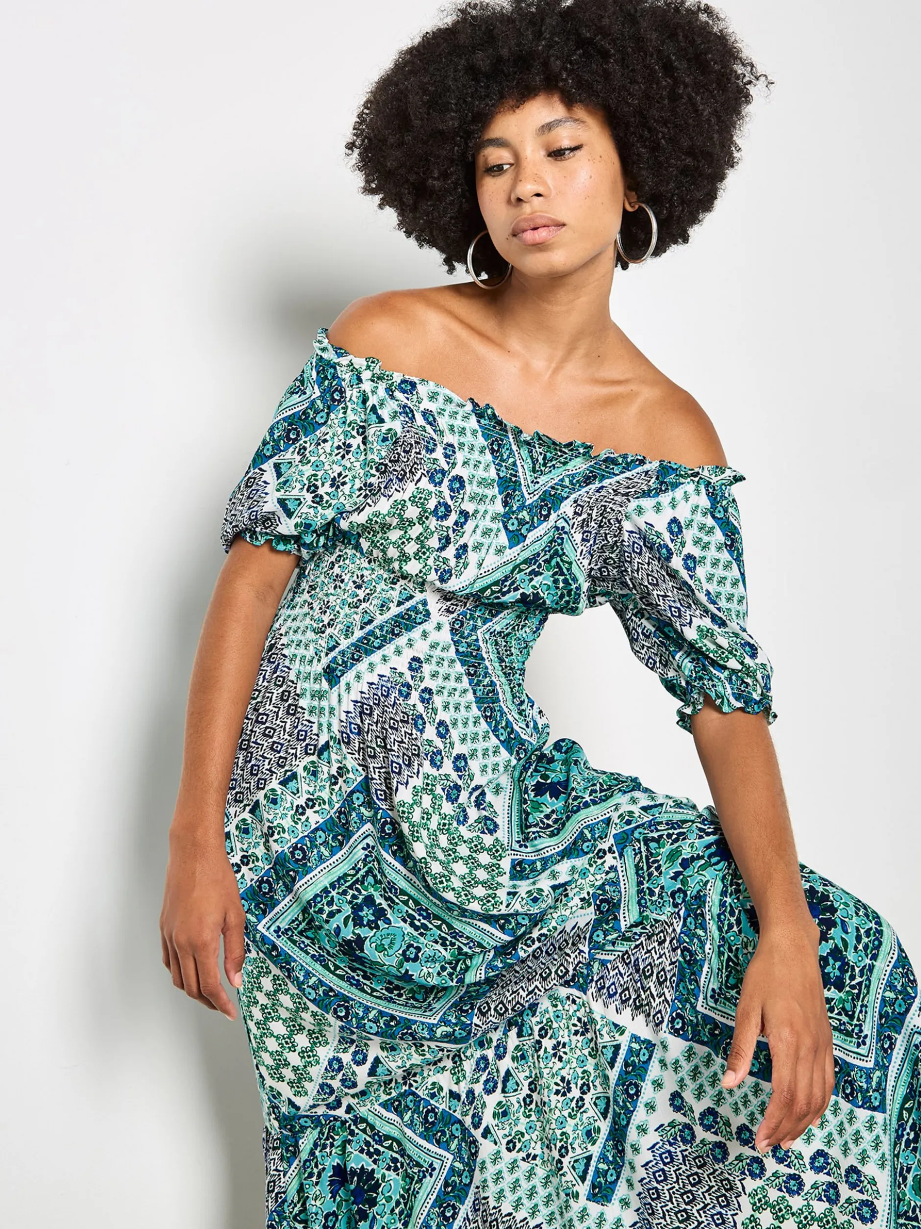 Apricot Damen Maxikleid in blau - Ausschnitt: Karree