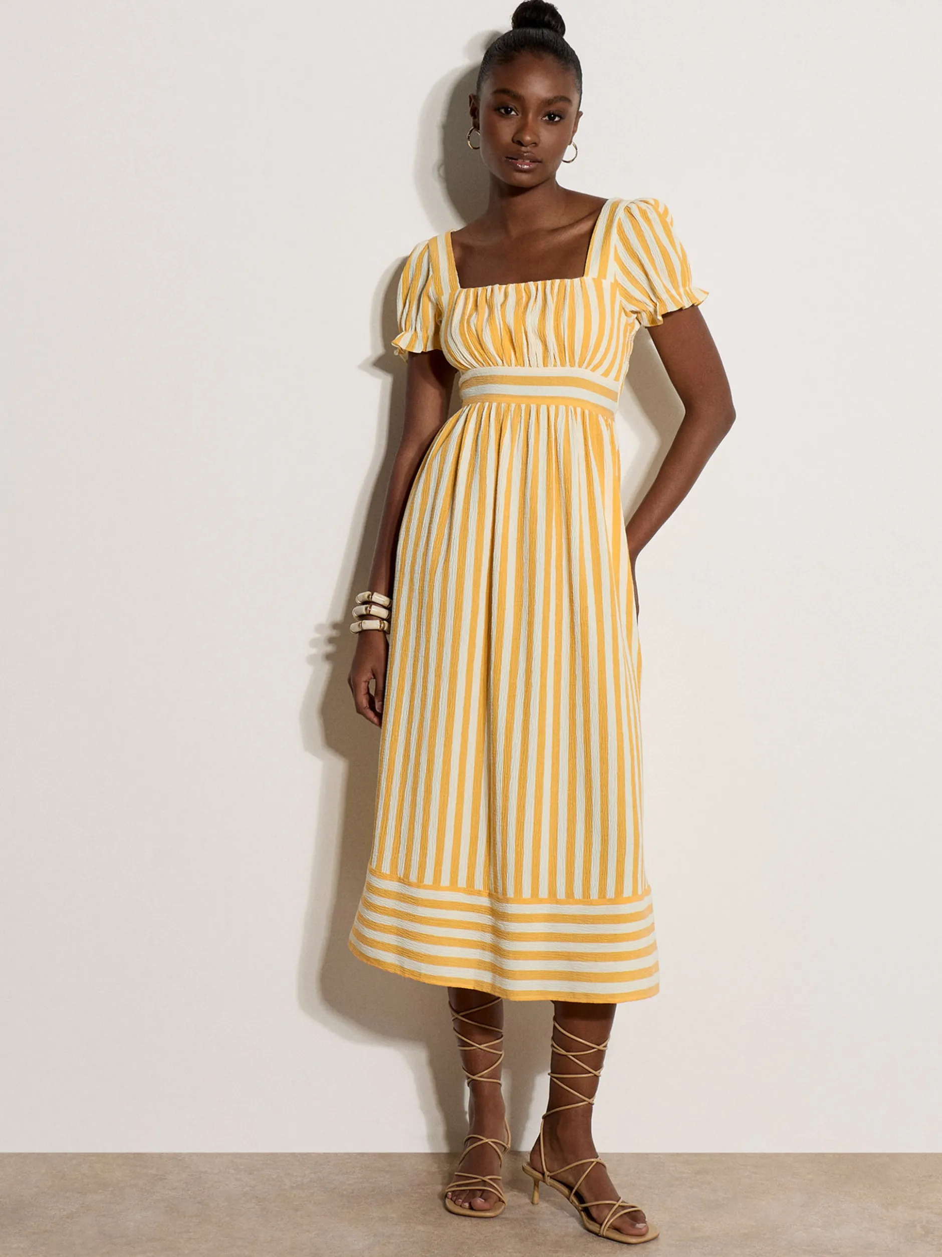 Apricot Damen Midikleid in gelb weiß - Länge: midi