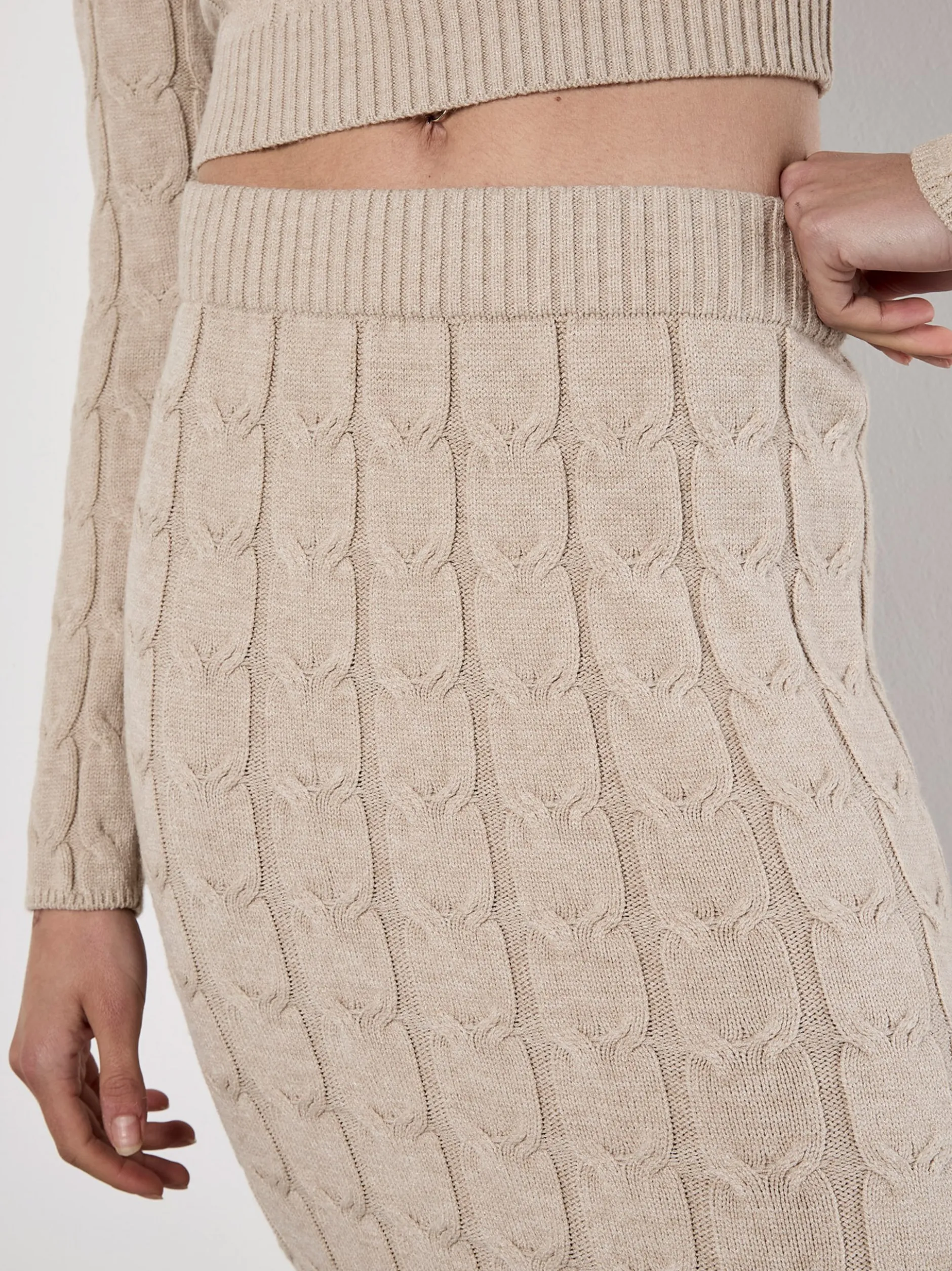 Apricot Damen Rock in beige - Länge: lang