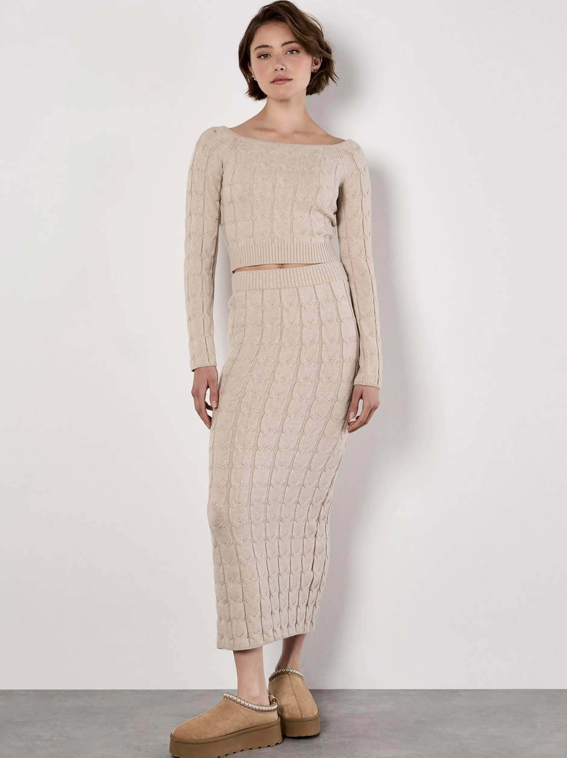 Apricot Damen Rock in beige - Länge: lang