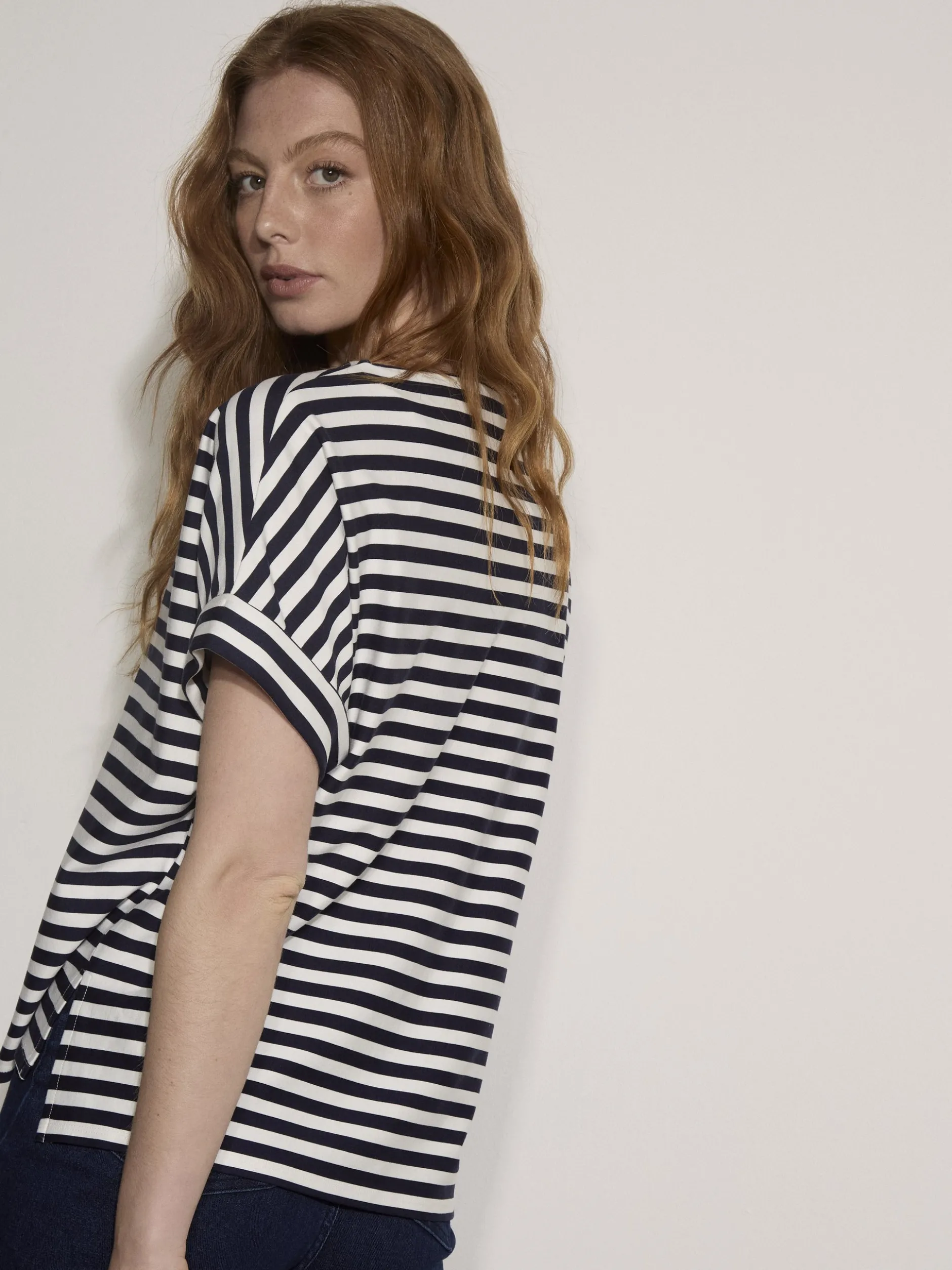 Apricot Damen Shirt in blau weiß - Ausschnitt: U-Boot