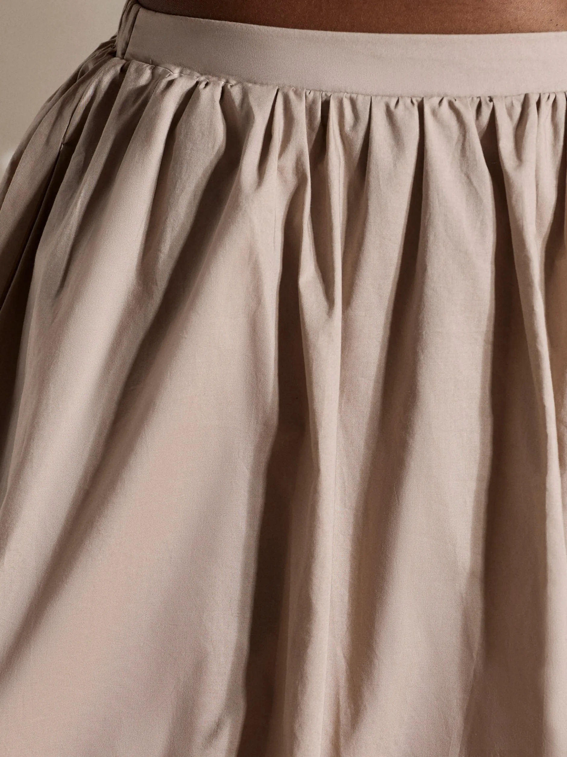 Apricot Damen Shorts in braun - Länge: kurz