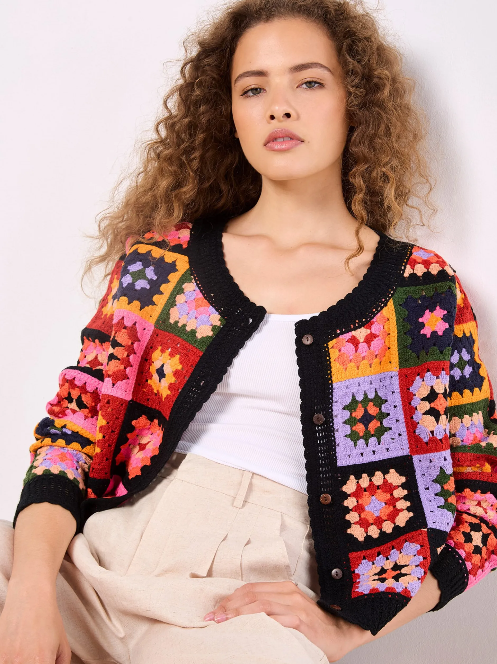Apricot Damen Strickjacke in schwarz mehrfarbig