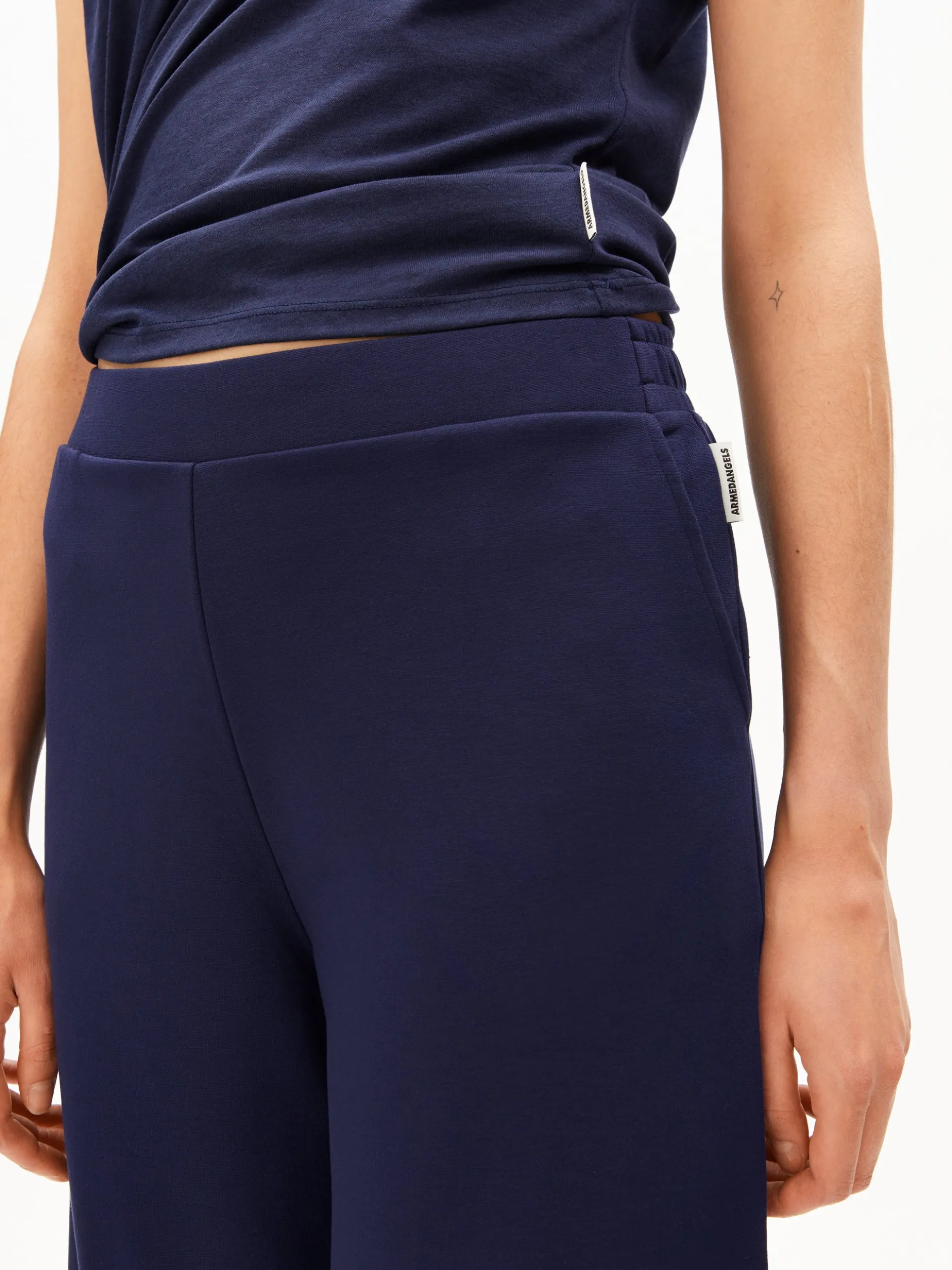 ARMEDANGELS Damen Stoffhose - Himaari in marine