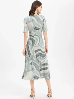 Betty Barclay Damen Maxikleid in lind - Ärmel: kurzarm