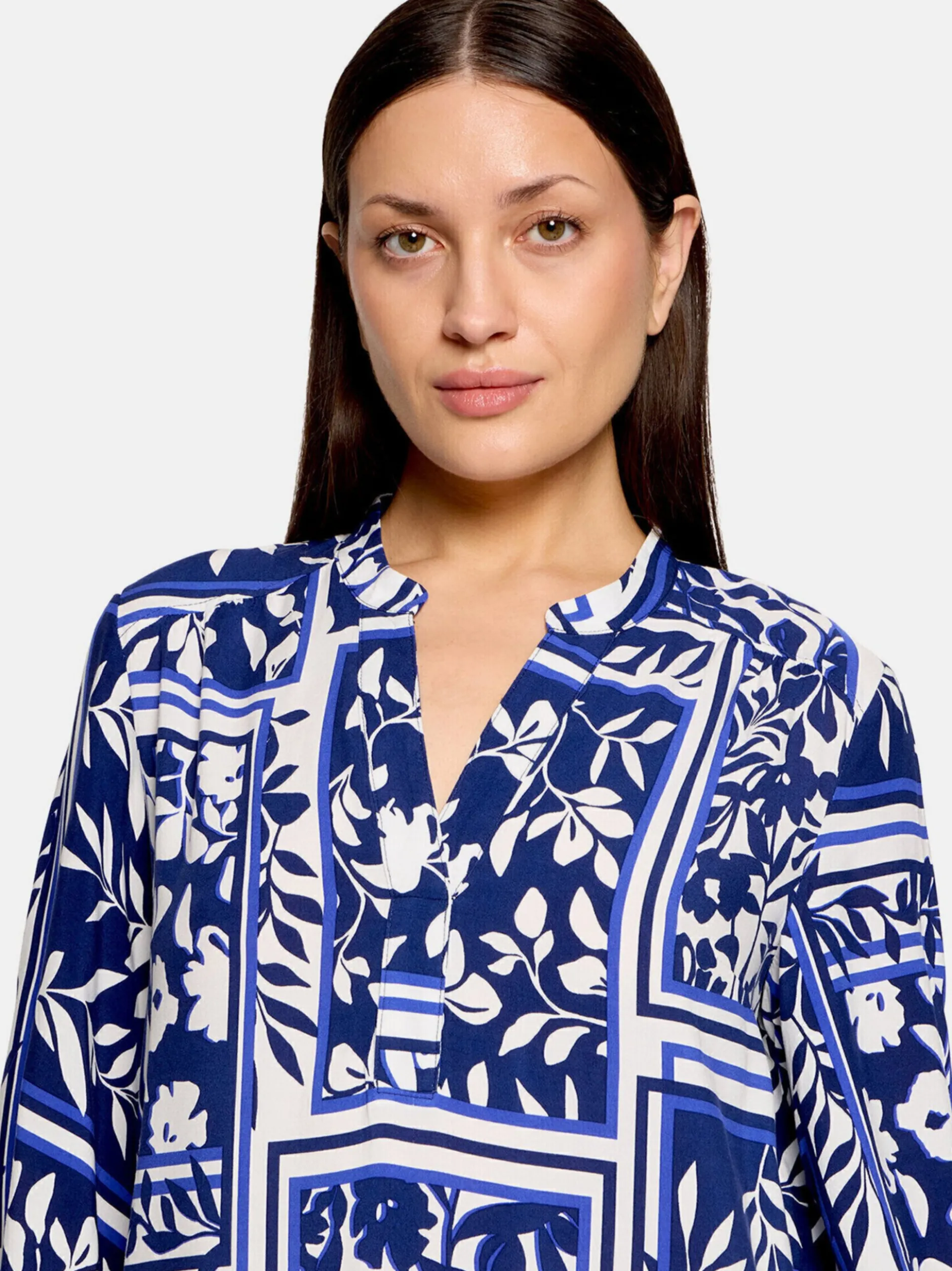 Betty Barclay Damen Stufenkleid in blau weiß