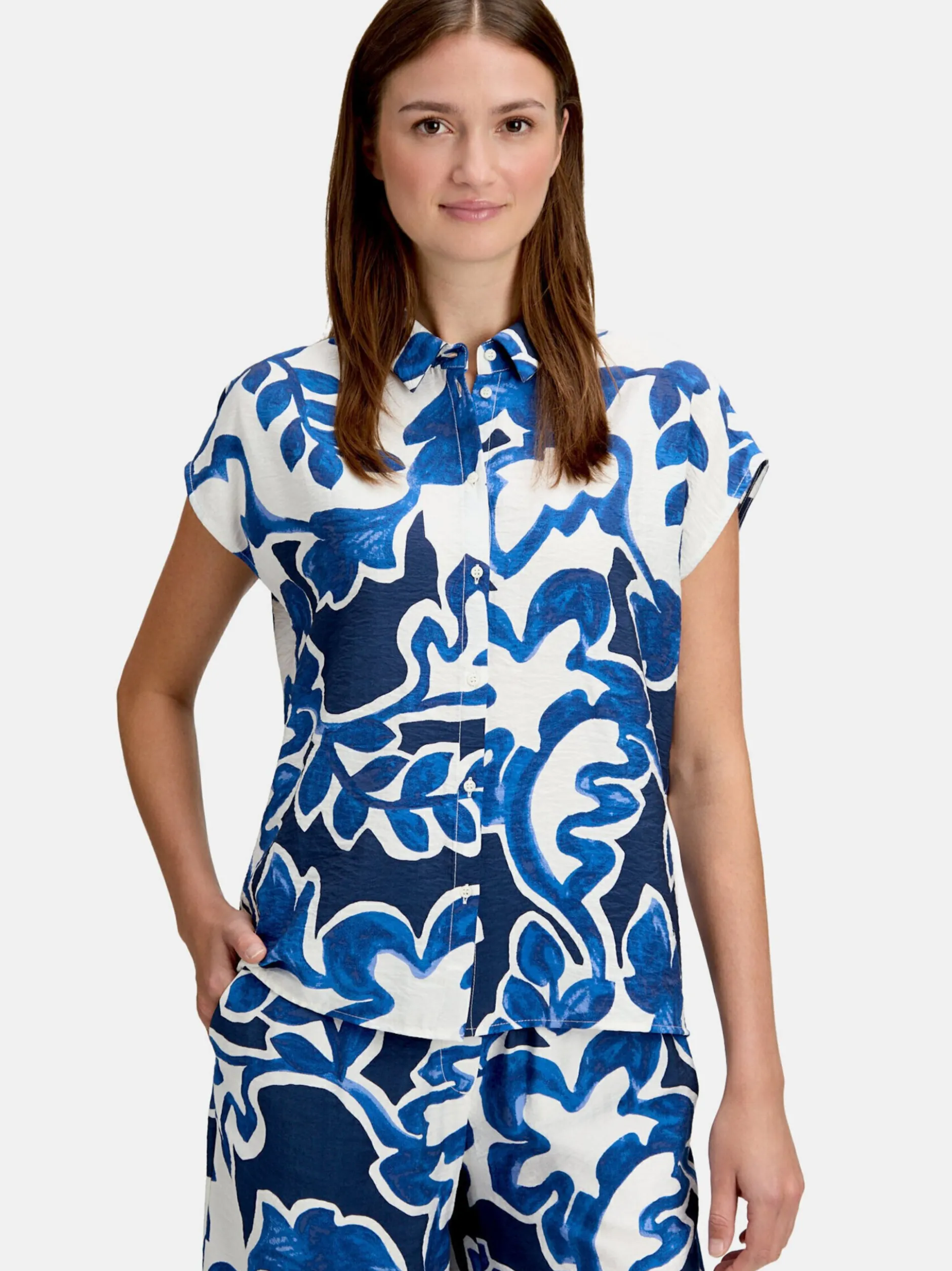 Betty & Co Damen Hemdbluse in marine weiß