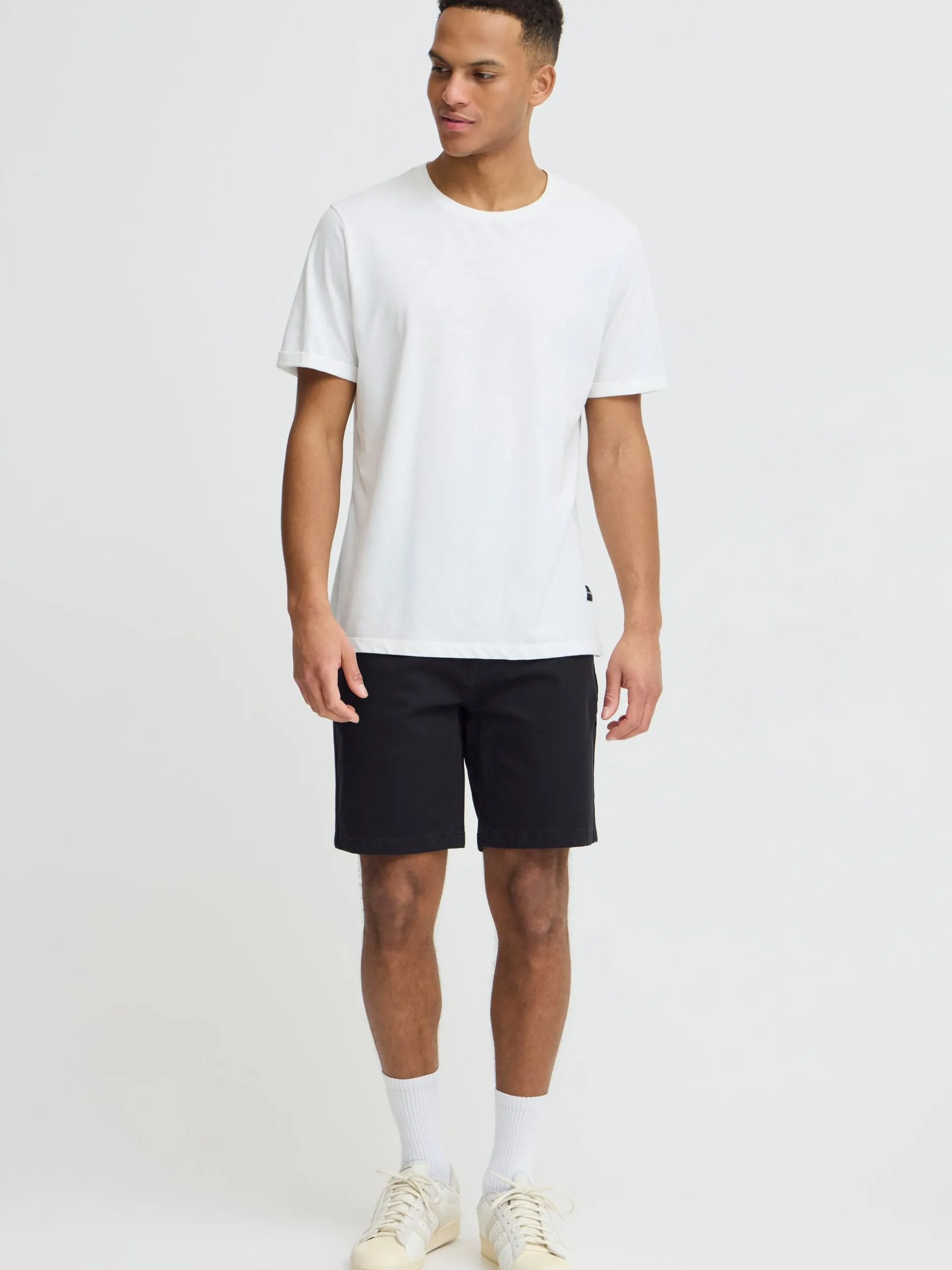 BLEND Herren Chinoshorts - BHEdnan in schwarz