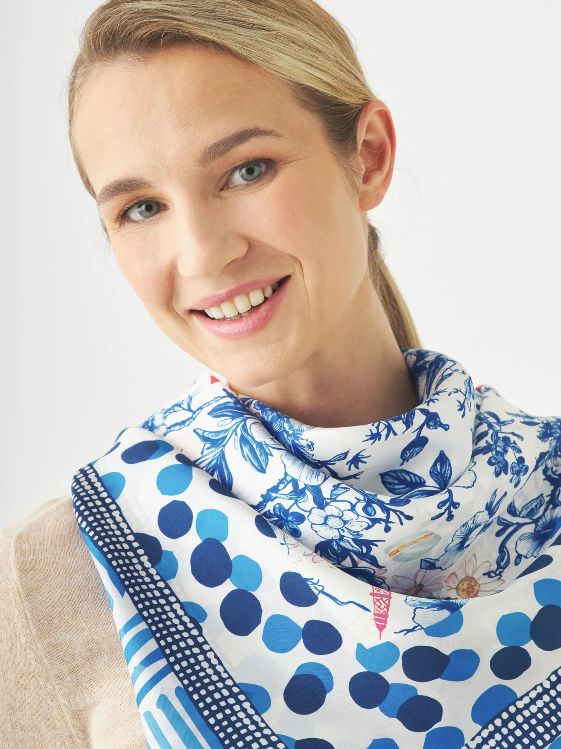 Codello Damen Dreieckstuch in blau
