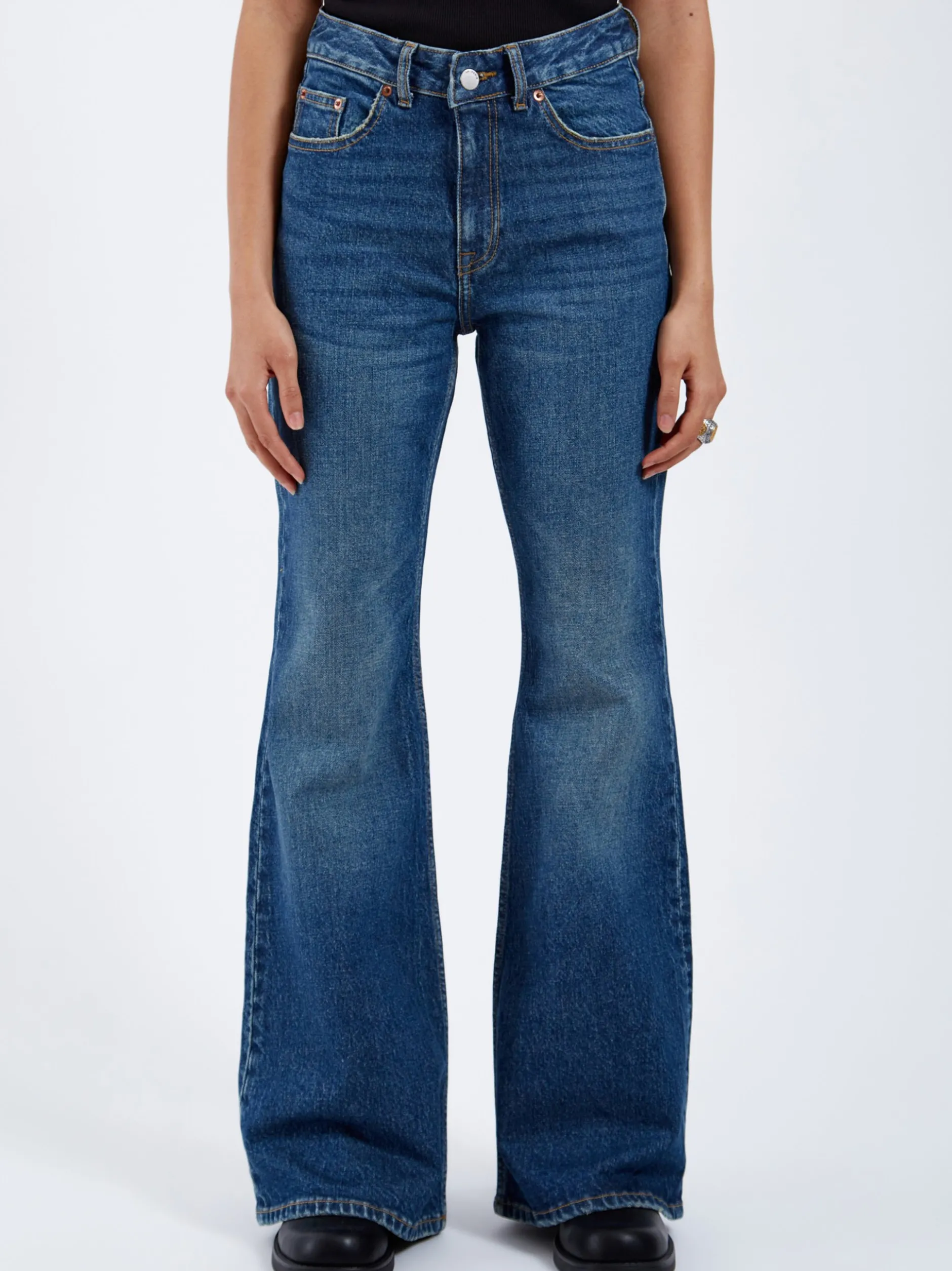 Dr. Denim Damen Jeans – Elba Mid Bootcut in denim