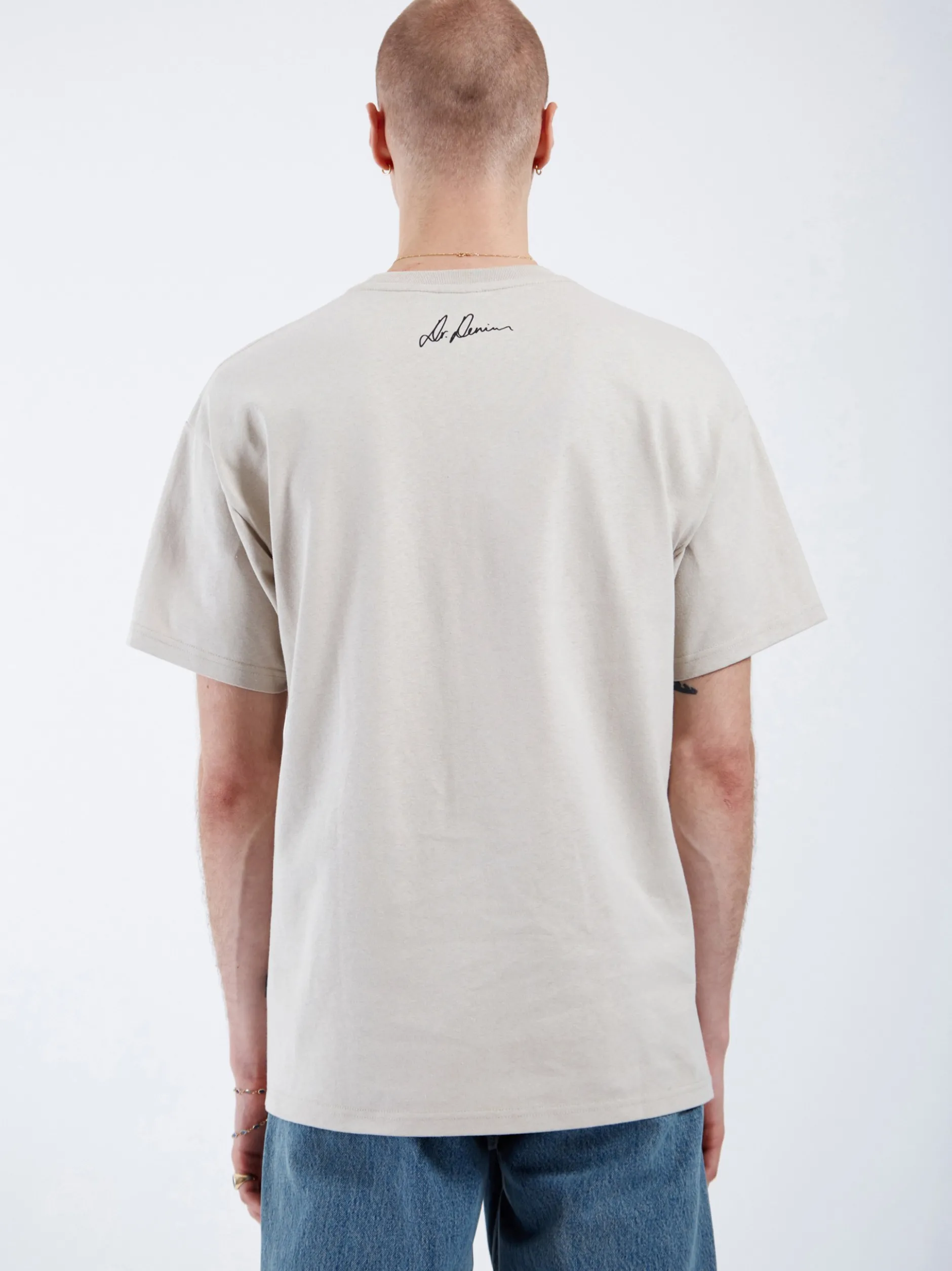 Dr. Denim Unisex T-Shirt – Trooper in beige