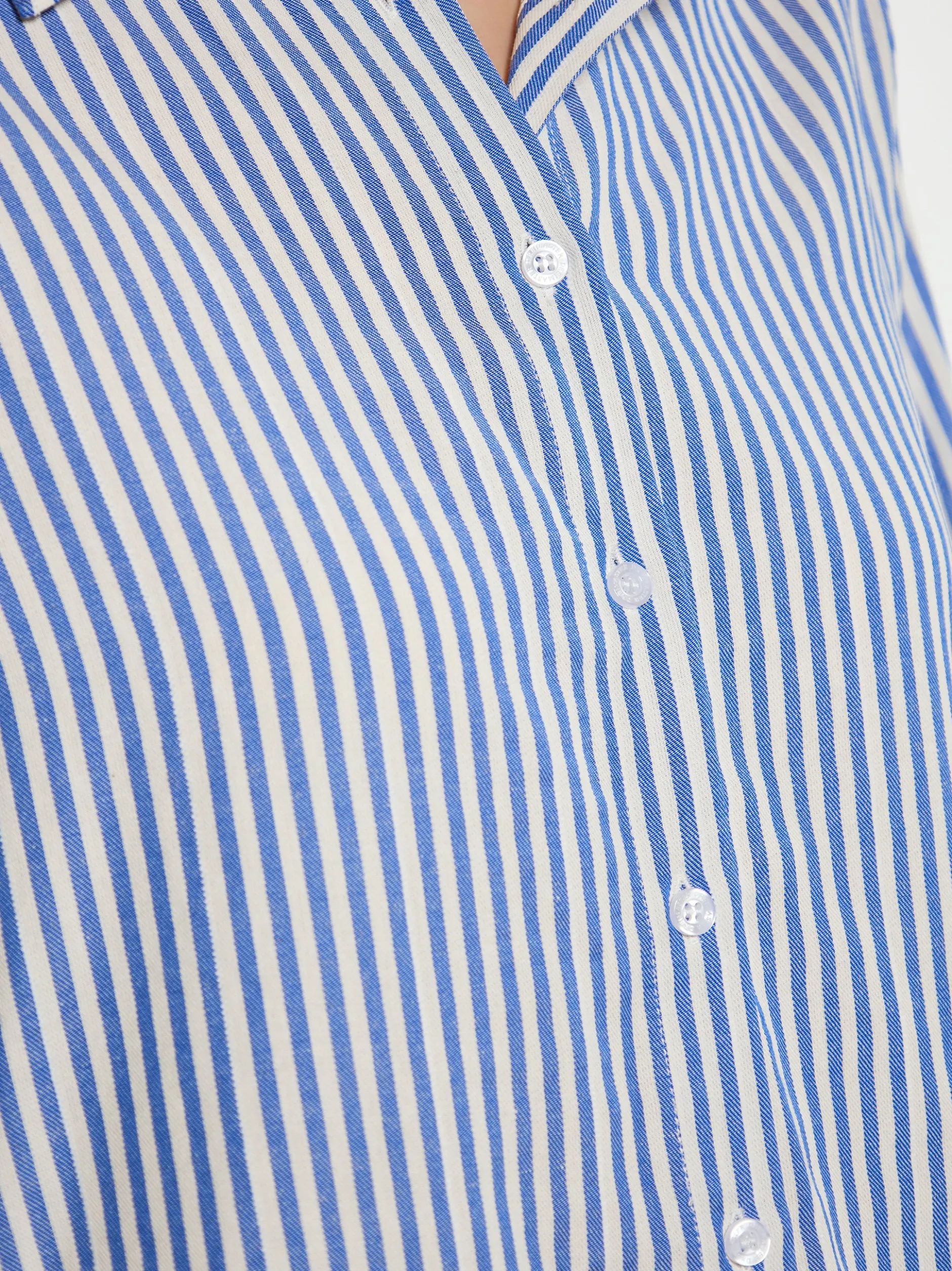 Dreimaster Damen Bluse in blau - Ausschnitt: ohne Kragen