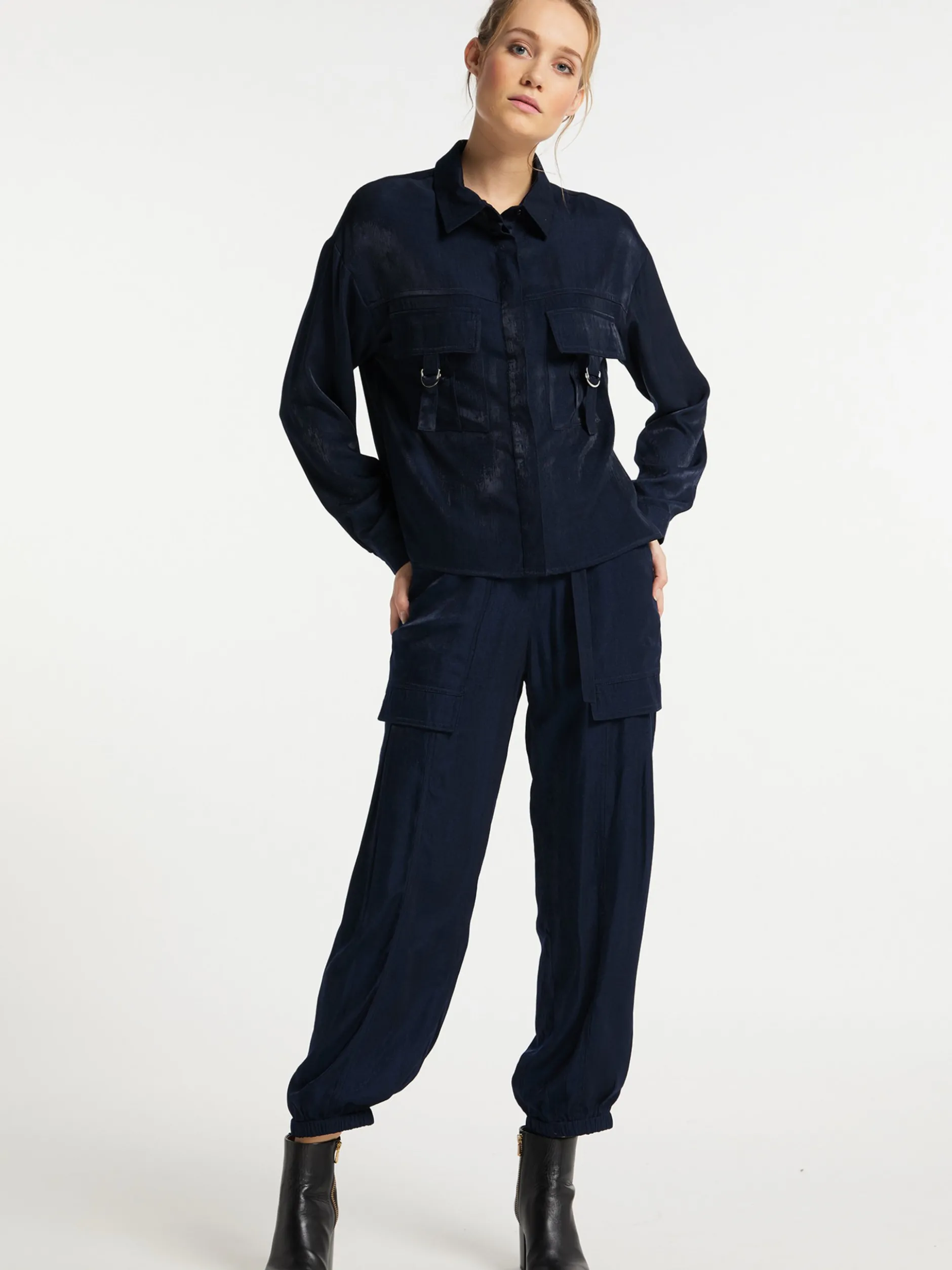 Dreimaster Damen Bluse in marine - Ausschnitt: Envelope