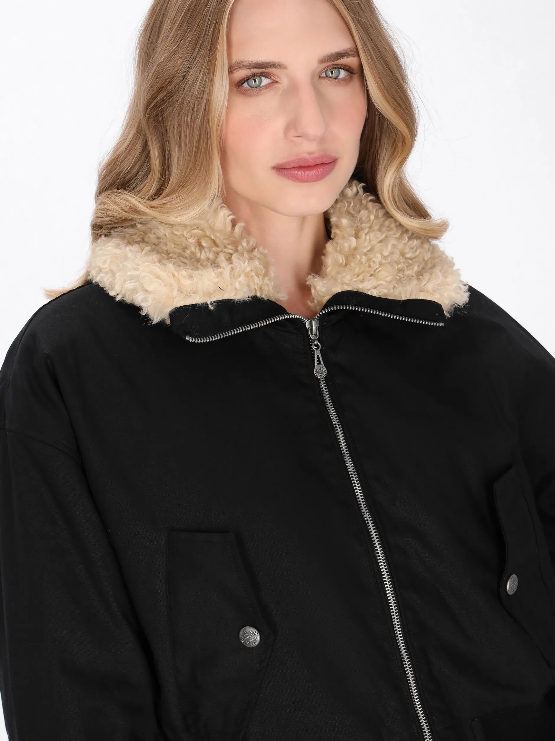 Dreimaster Damen Jacke in schwarz