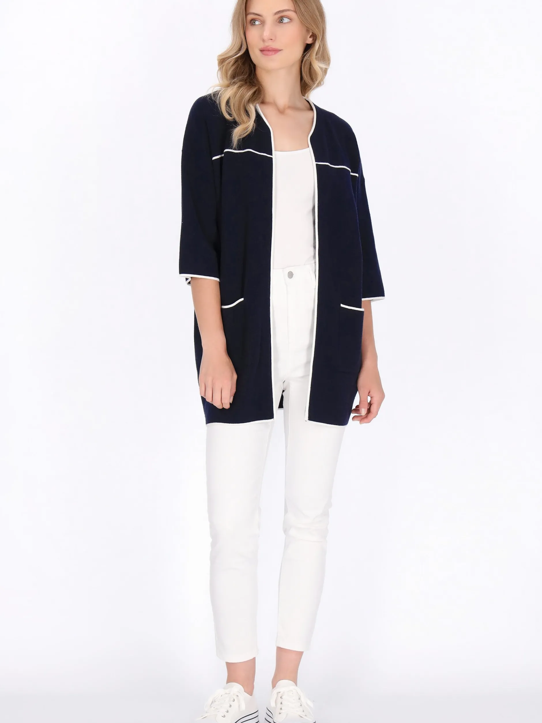 Dreimaster Damen Strickjacke in marine