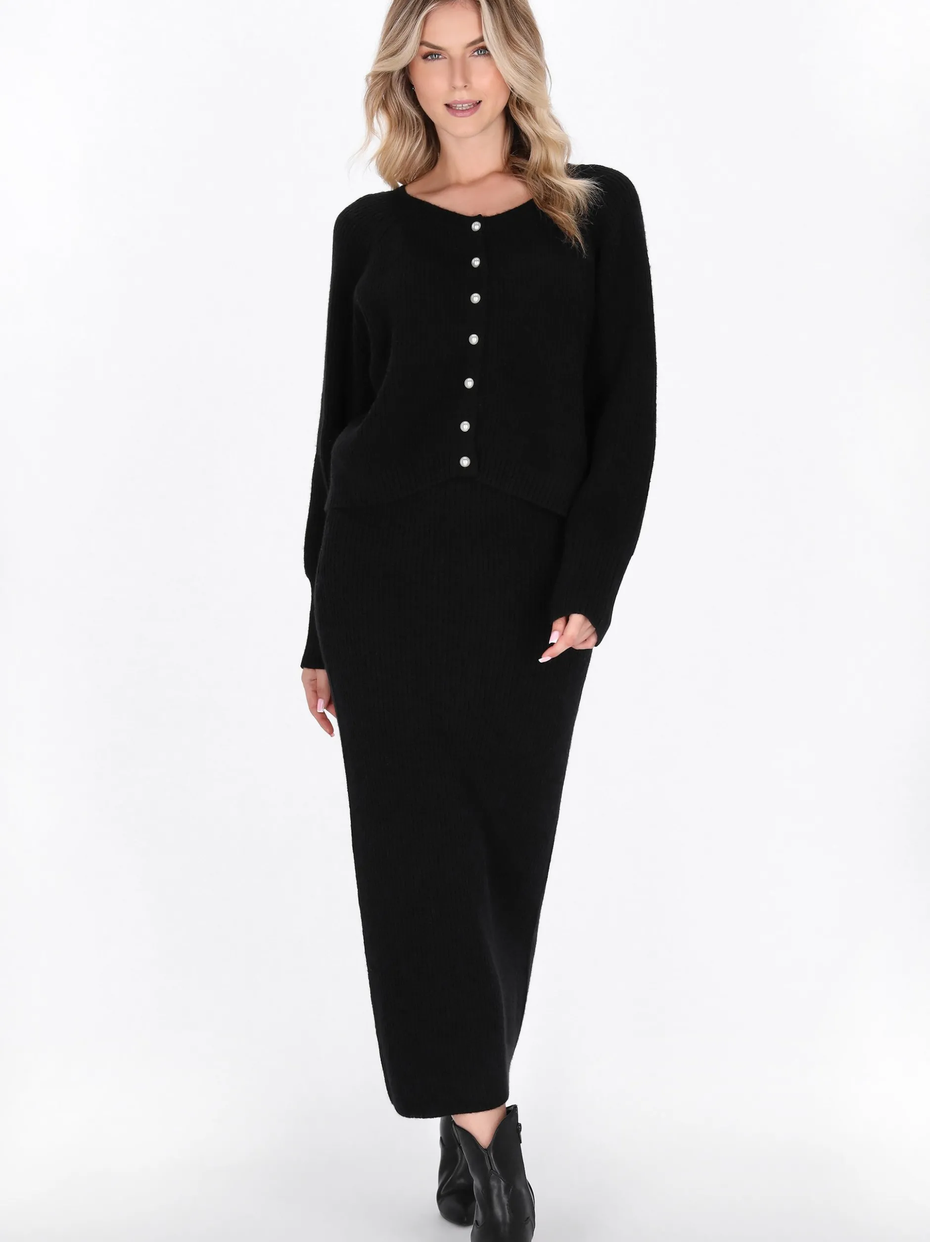 Dreimaster Damen Strickjacke in schwarz