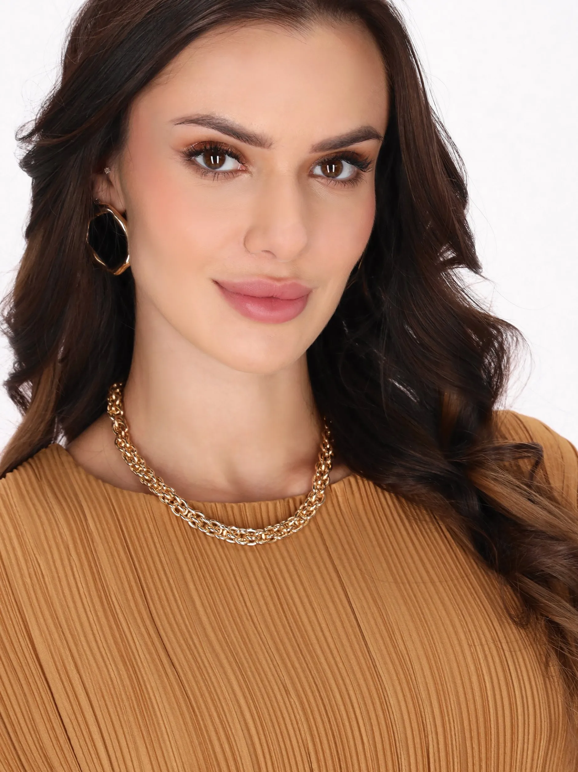 Faina Damen Kleid in camel - Ausschnitt: Rundhals