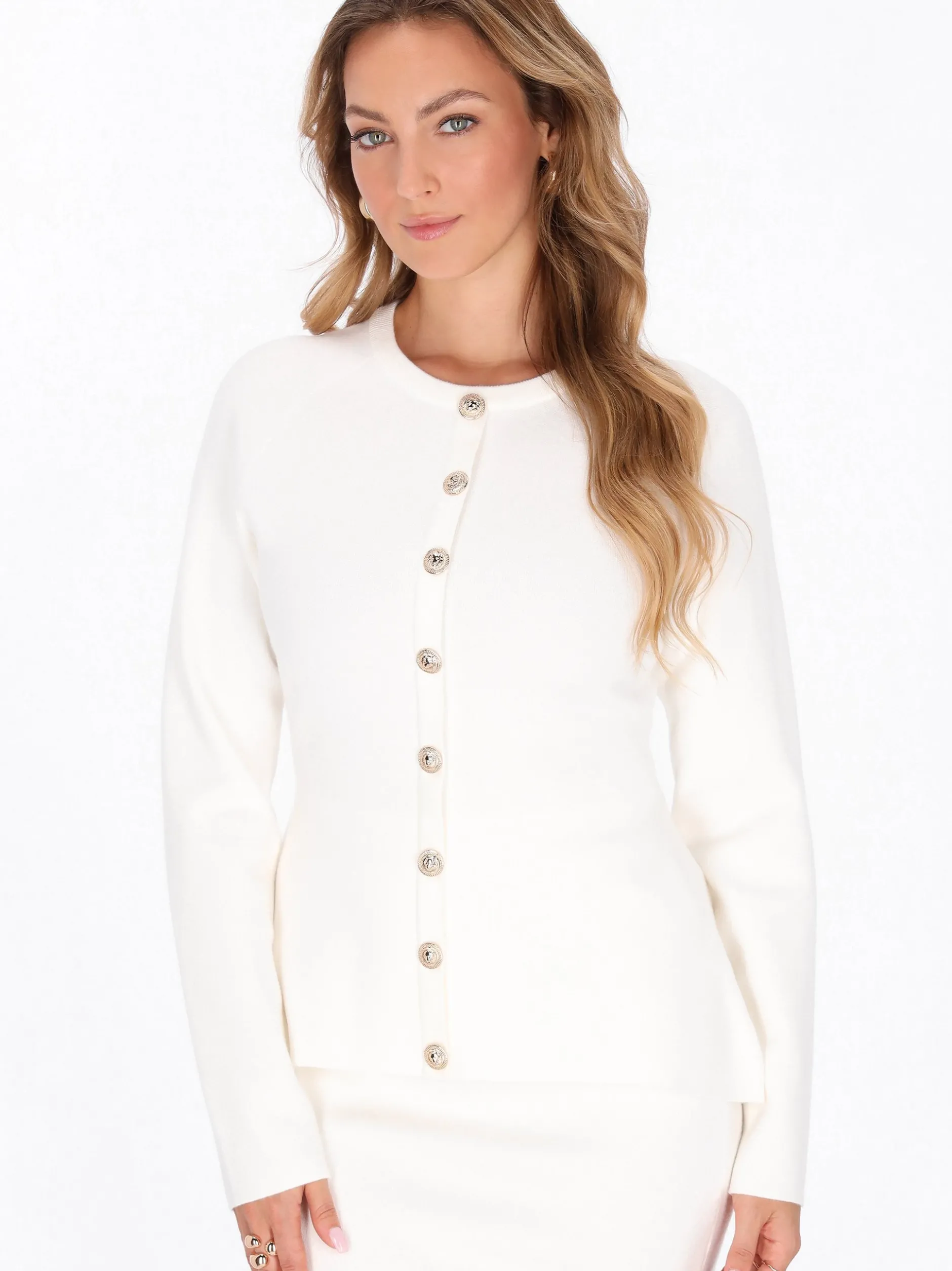 Faina Damen Strickjacke in weiß - Ausschnitt: Rundhals