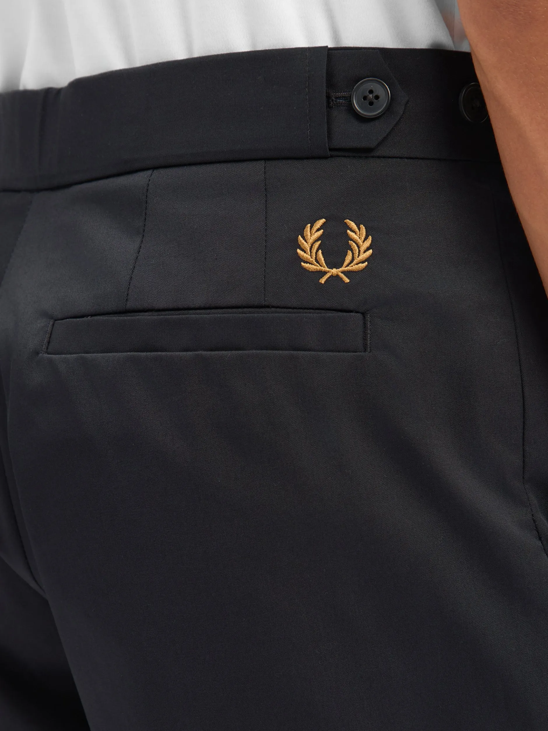 Fred Perry Herren Shorts in schwarz - Länge: kurz
