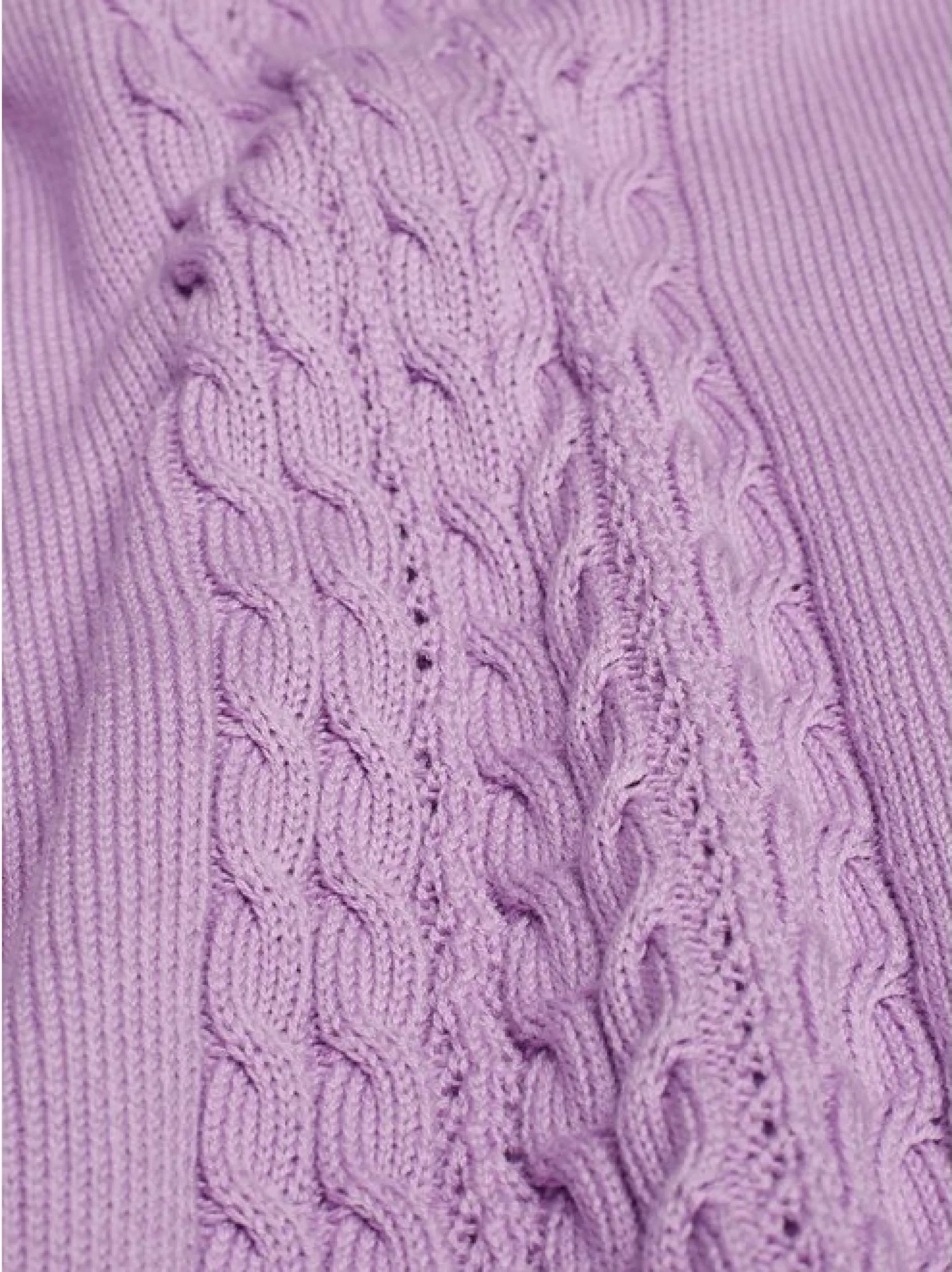 Goldner Damen Pullover - Kurzgröße in flieder