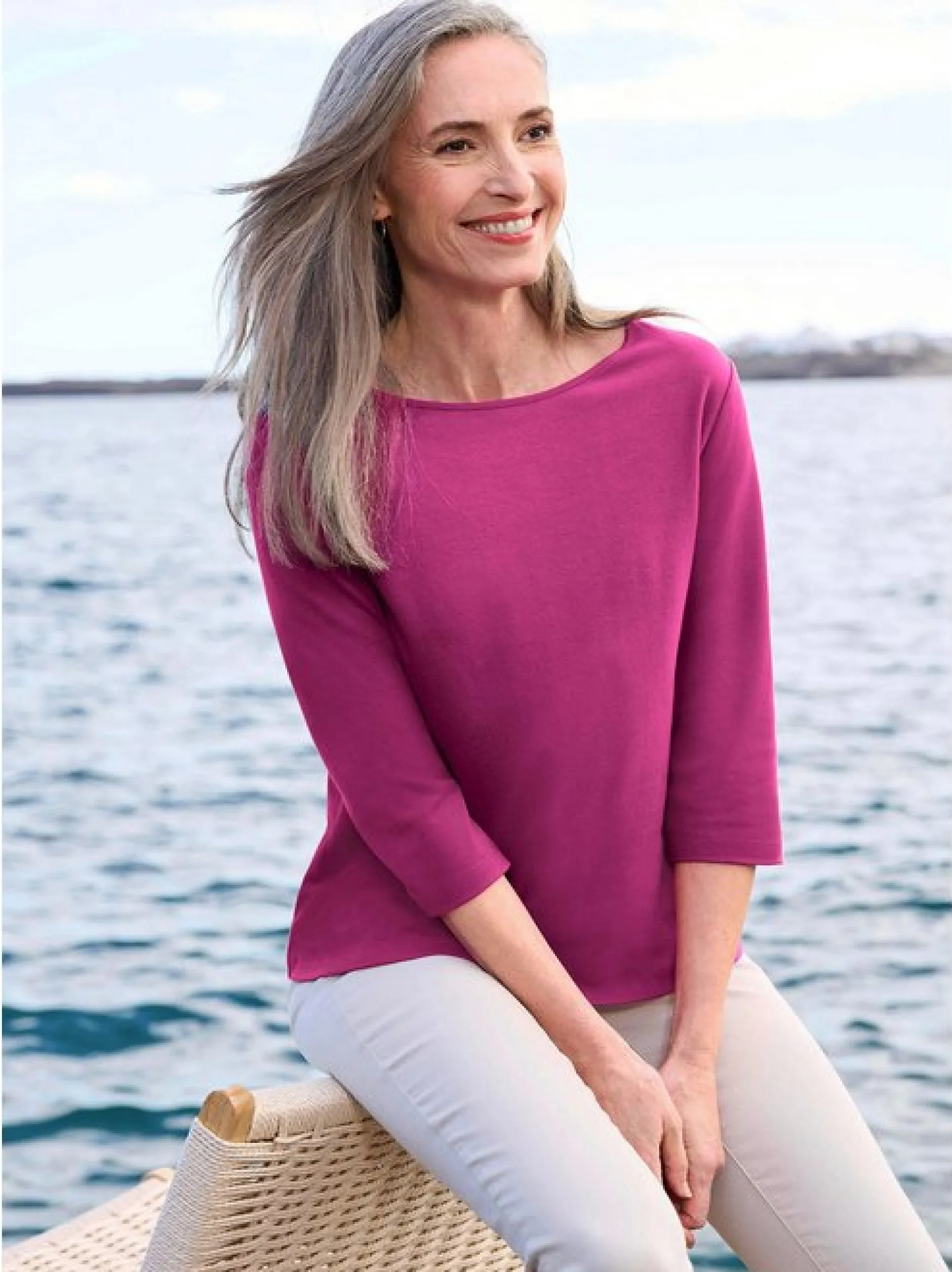 Goldner Damen Shirts in aubergine - Ausschnitt: U-Boot