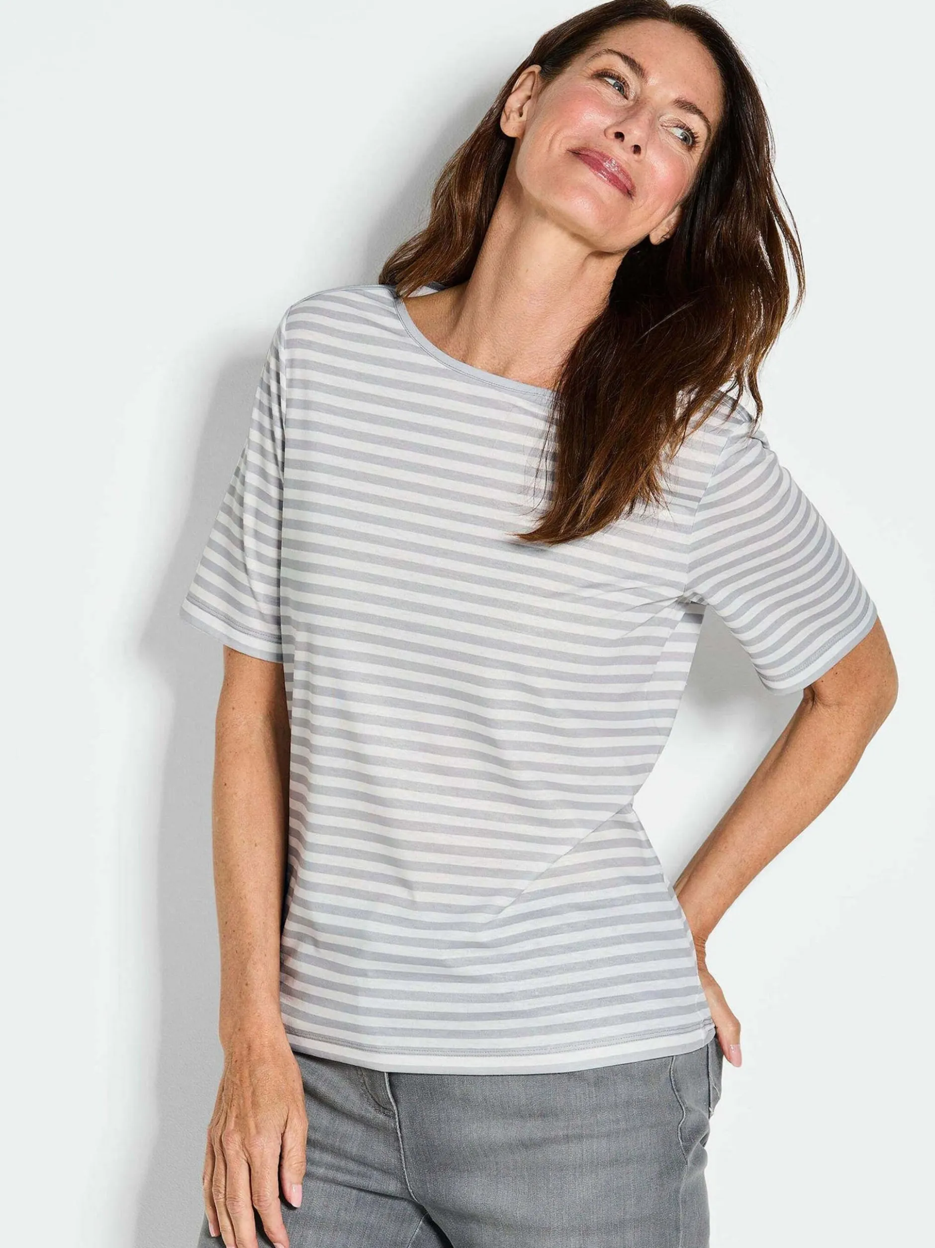 Goldner Damen T-Shirts in grau - Ausschnitt: U-Boot