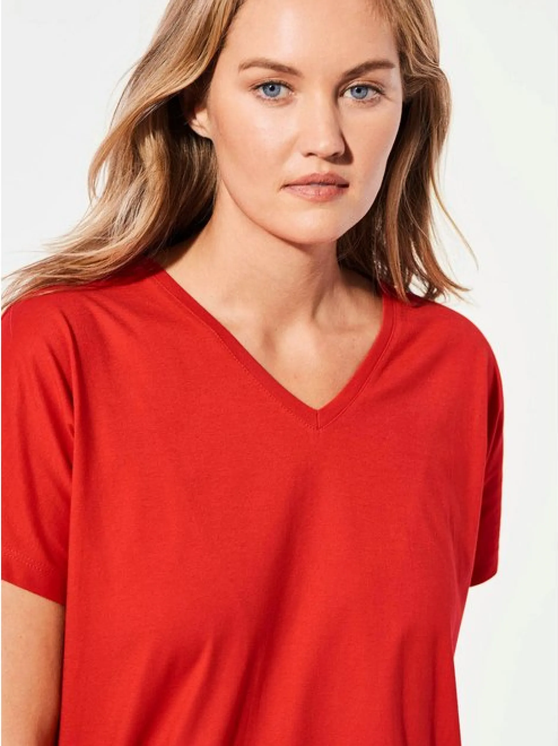Goldner Damen T-Shirts - Kurzgröße in rot
