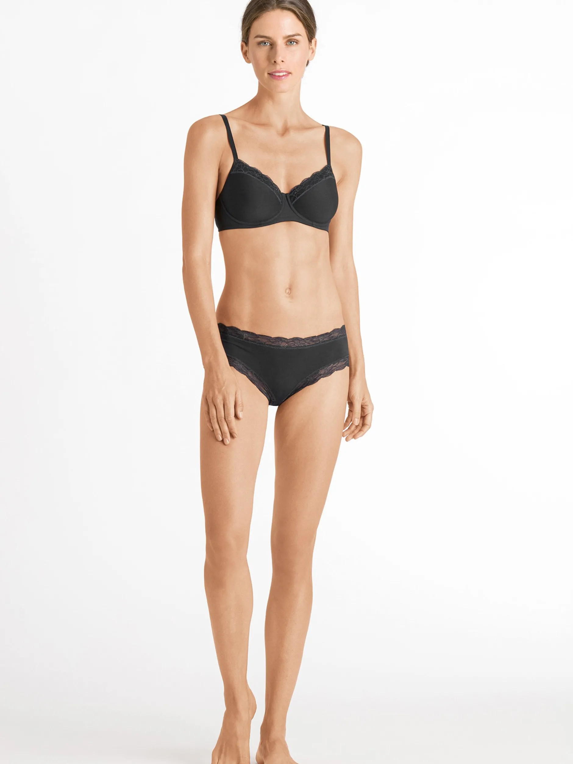 Hanro Damen Schalen BH - Cotton Lace in schwarz