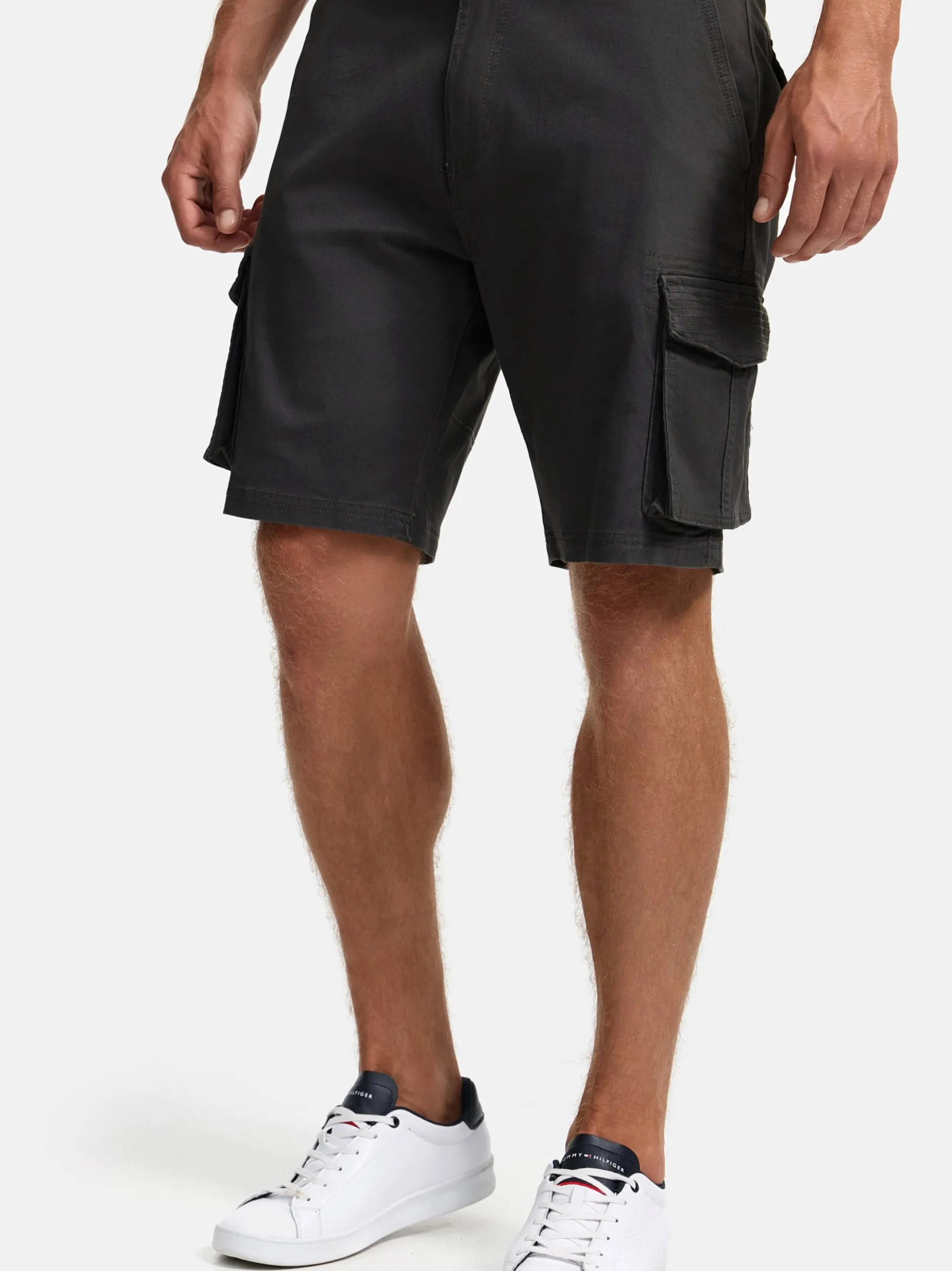 Indicode Herren Shorts Cargo - INSolupe in schwarz