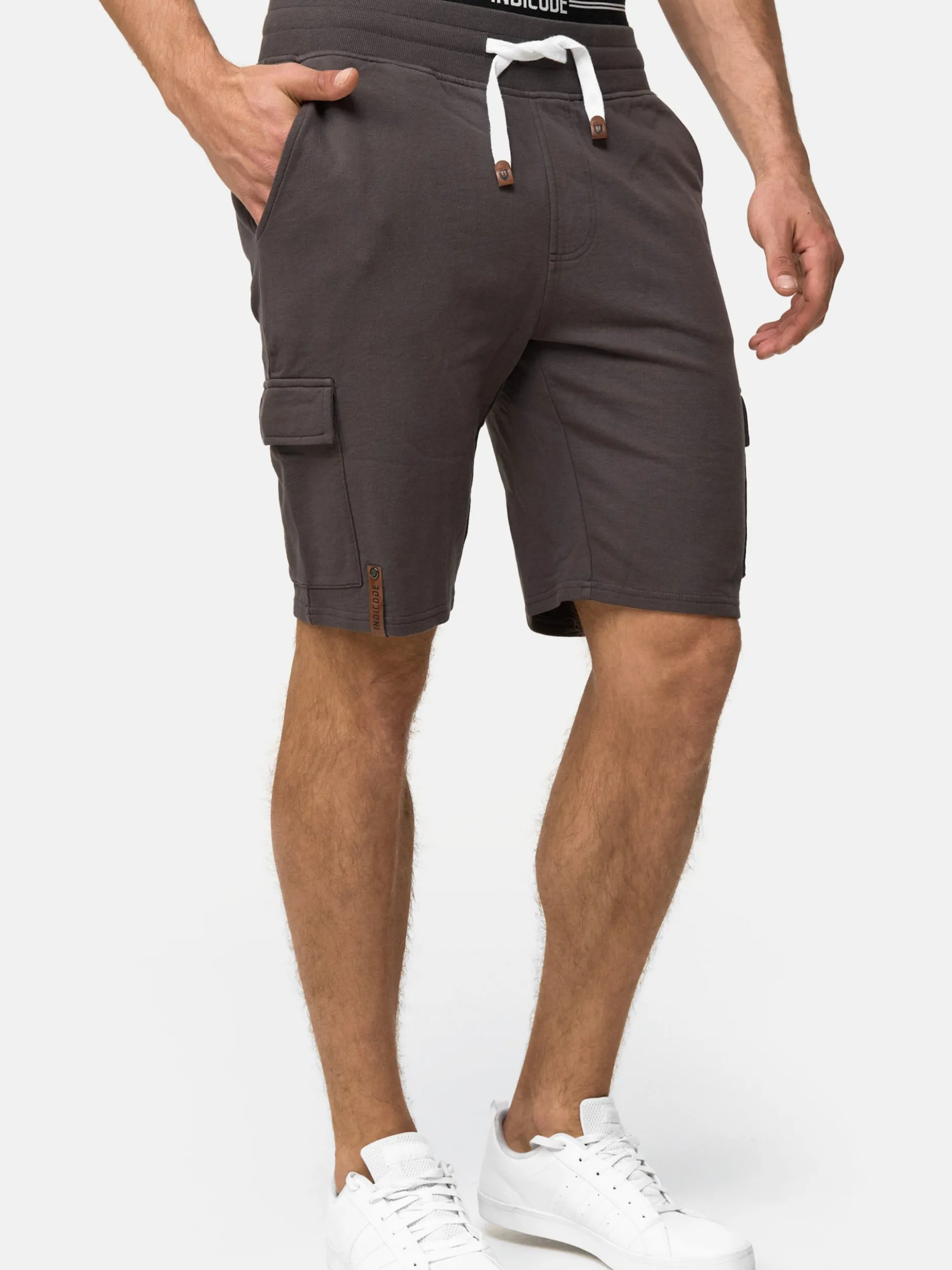 Indicode Herren Shorts Sweat - White Rock in anthrazit