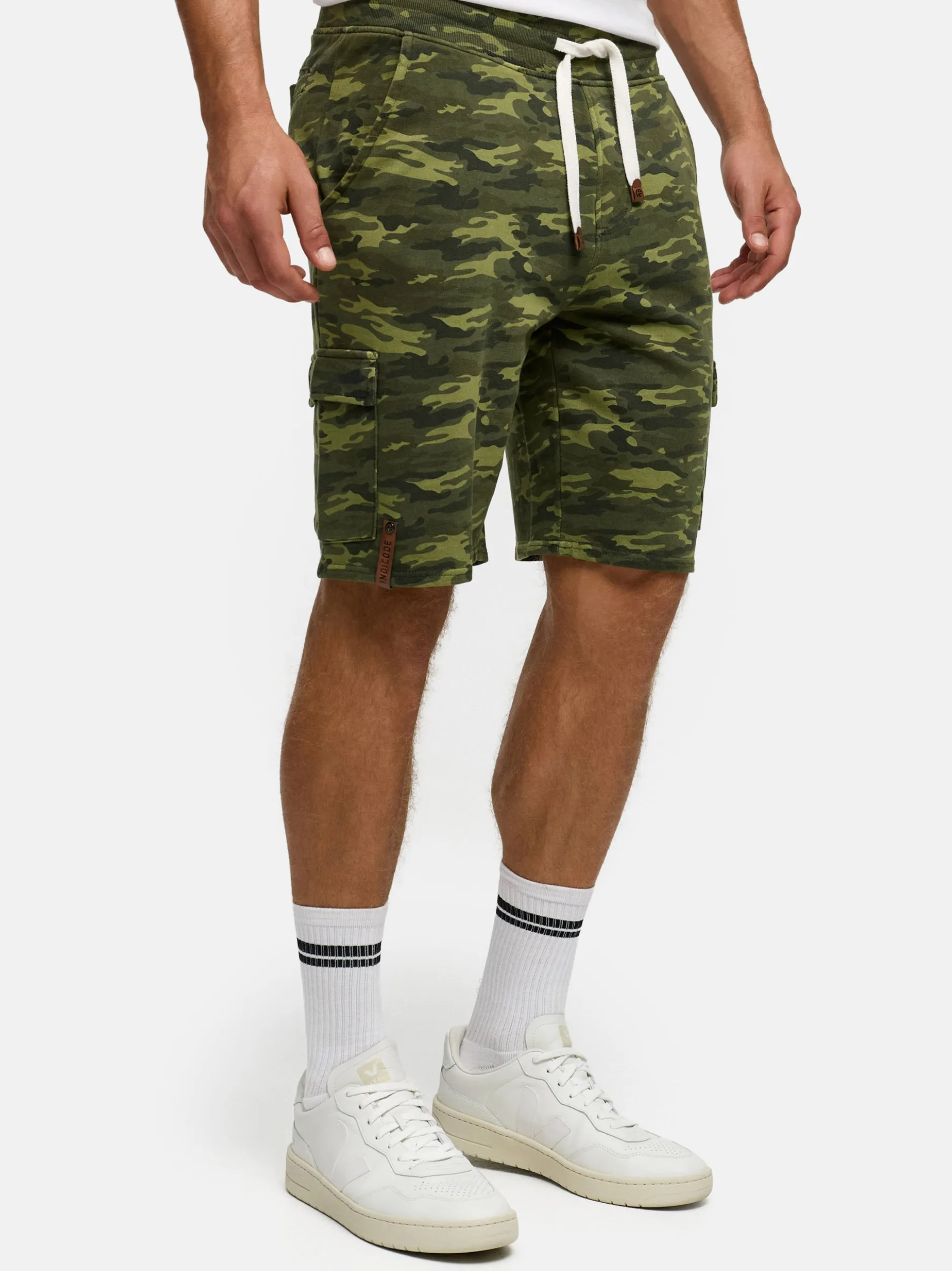 Indicode Herren Shorts Sweat - White Rock in khaki
