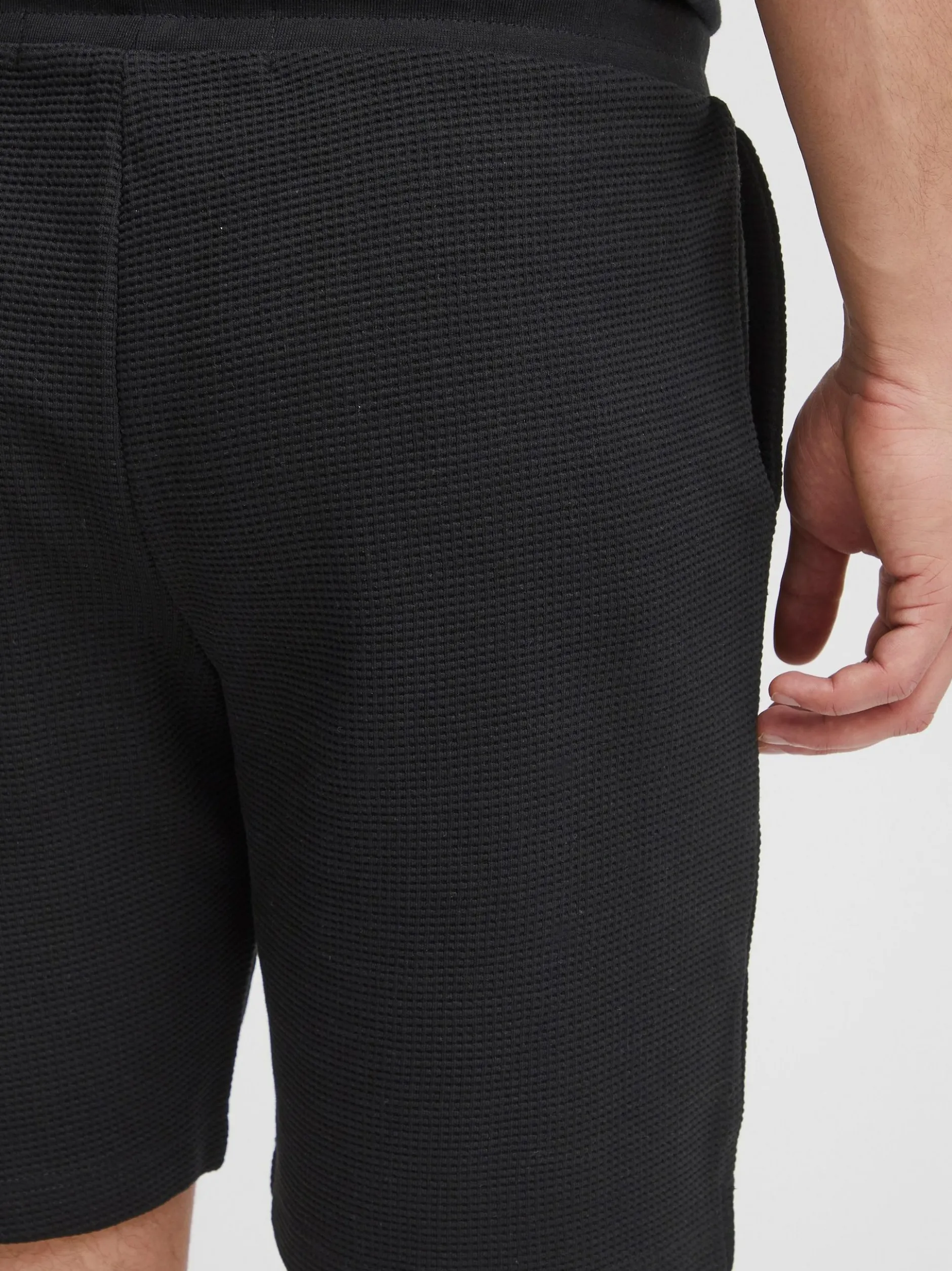 Indicode Herren Sweatshorts - IDNilsson in schwarz