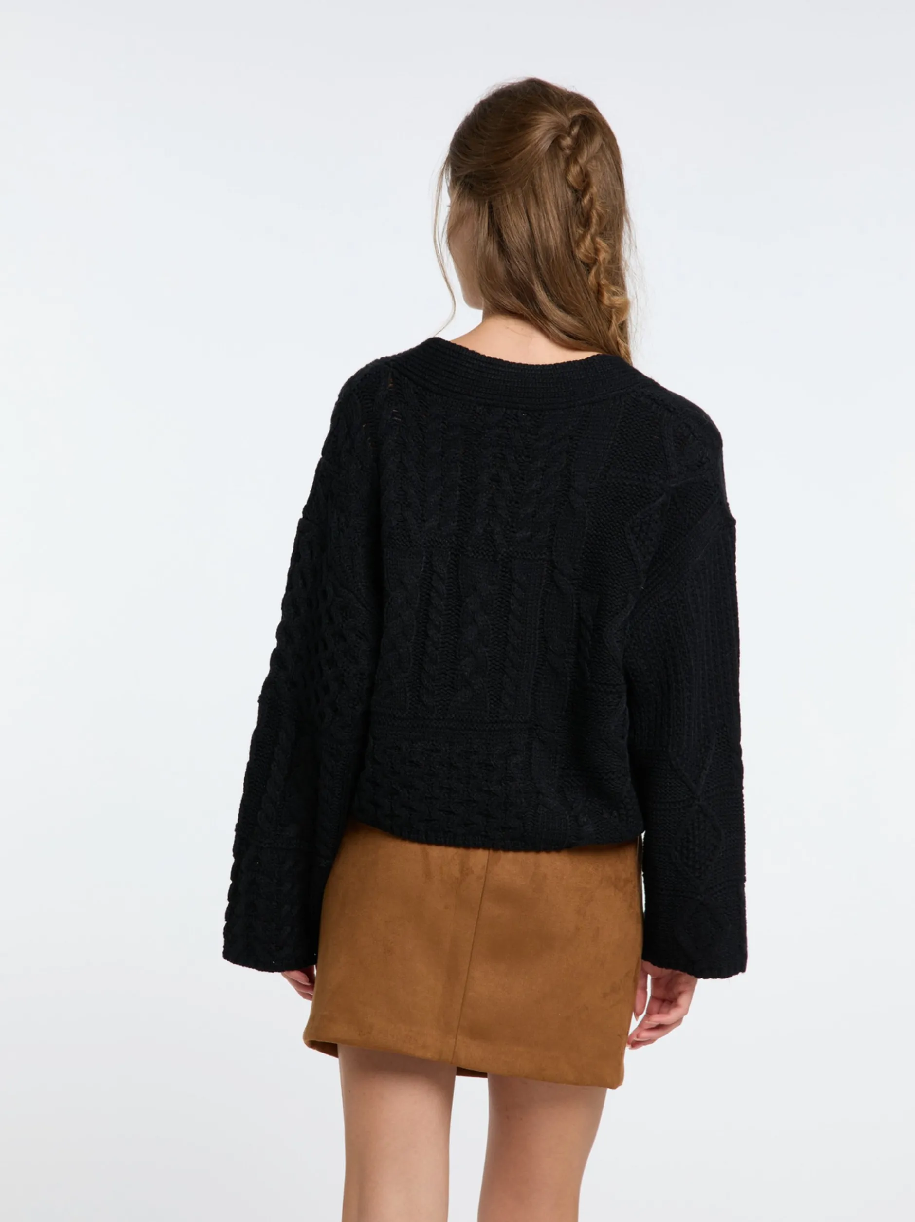IZIA Damen Cropped Strickjacke in schwarz