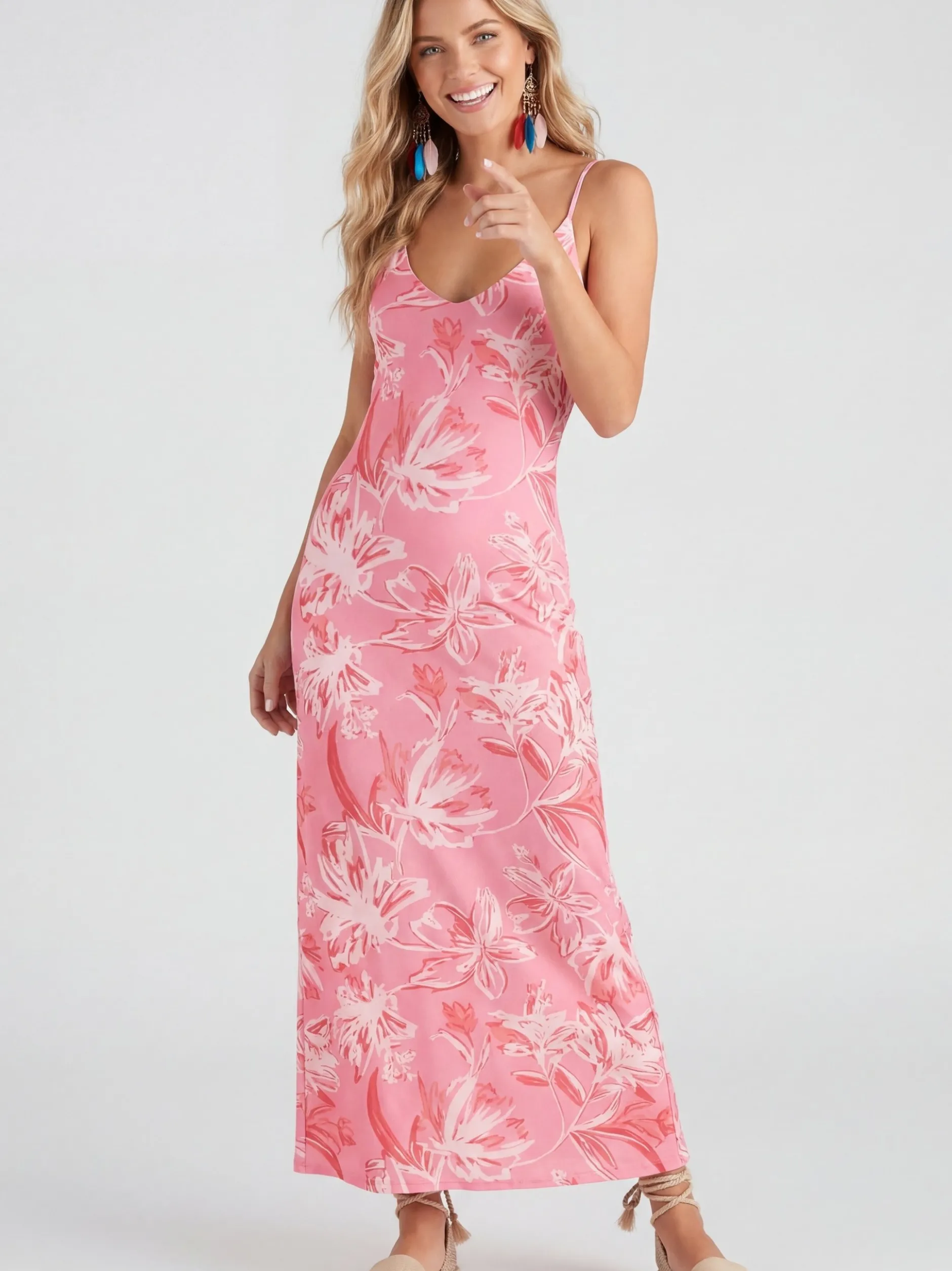 IZIA Damen Kleid in pink - Ausschnitt: Rundhals