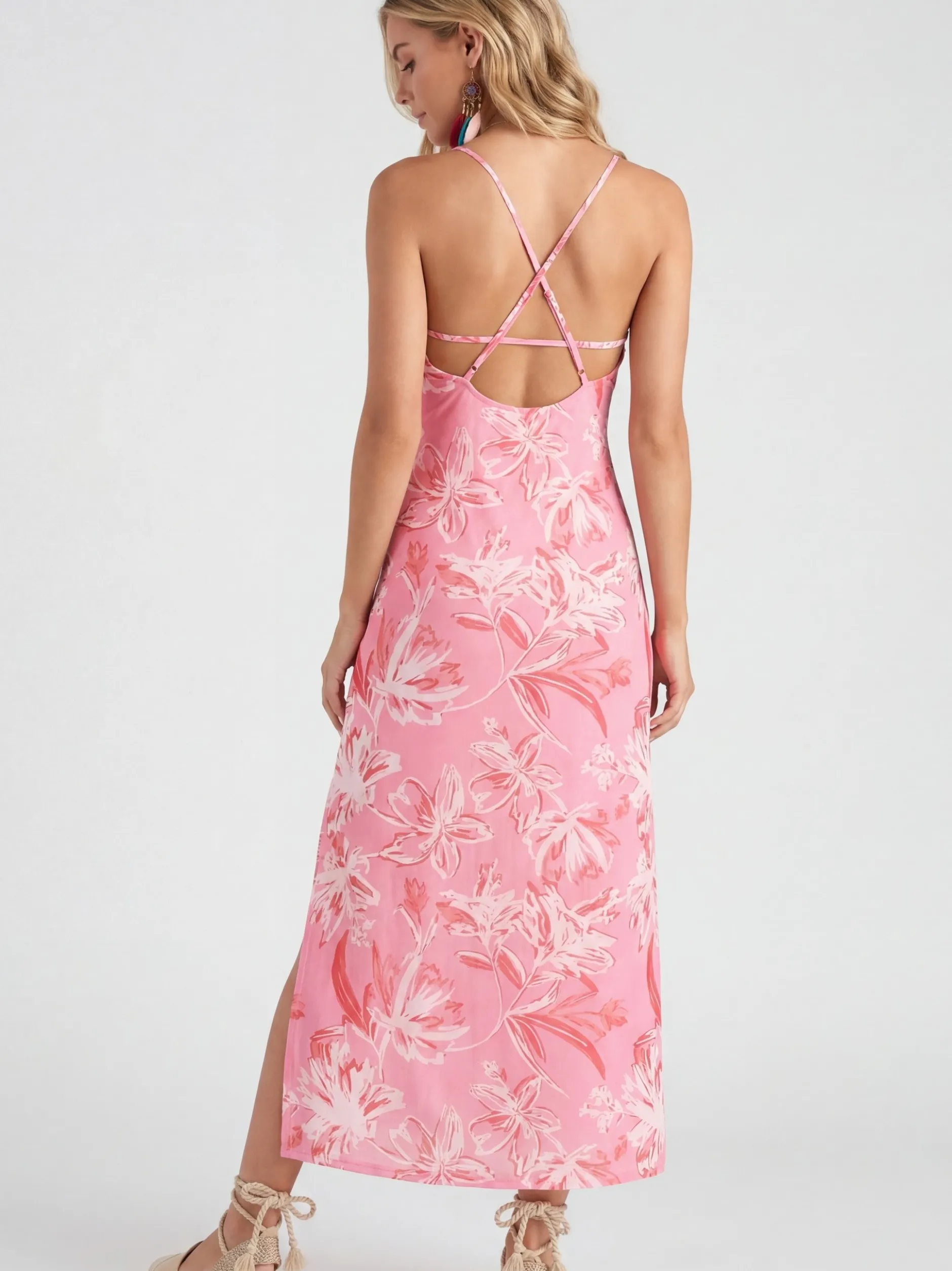 IZIA Damen Kleid in pink - Ausschnitt: Rundhals