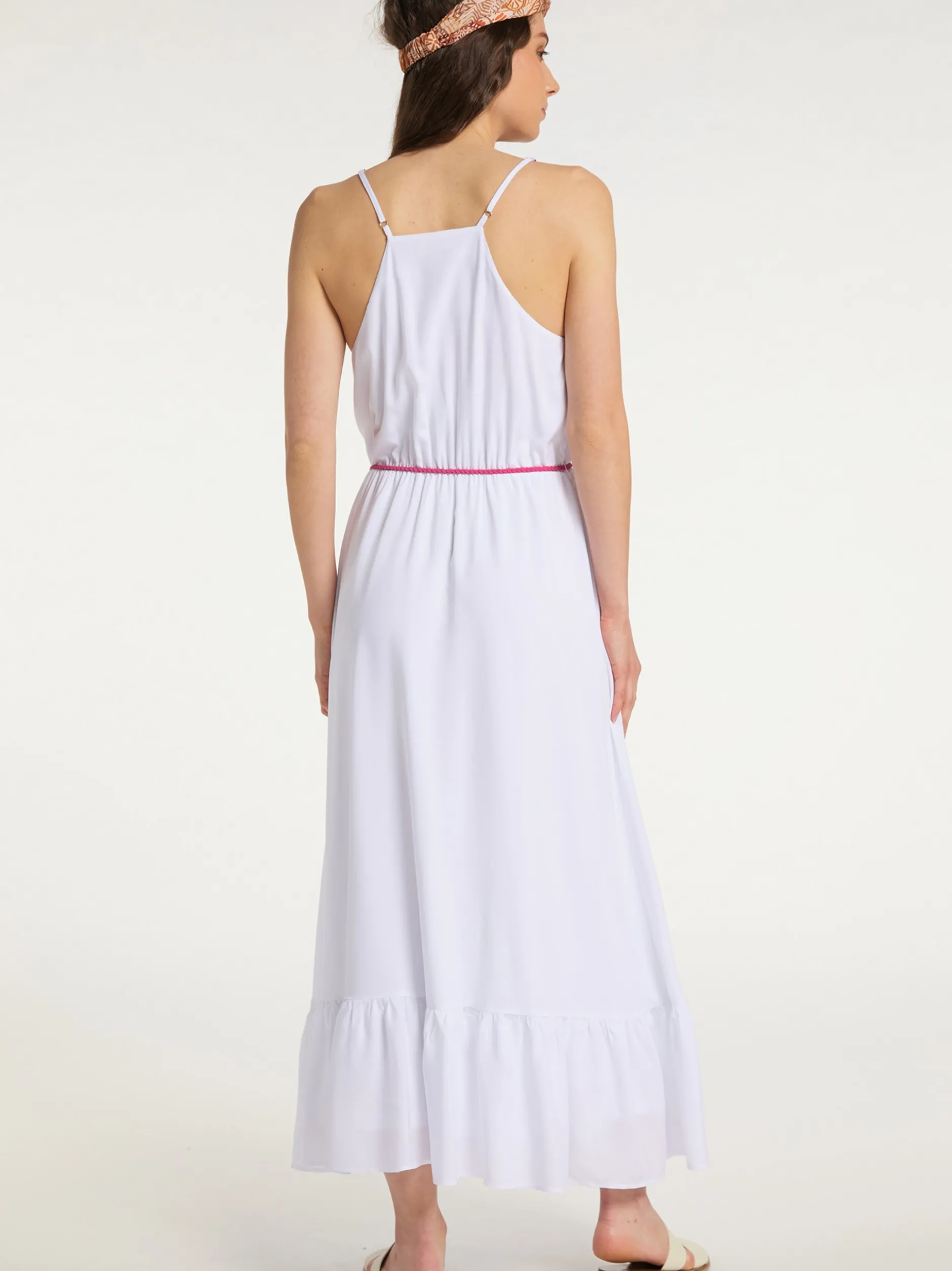 IZIA Damen Maxikleid in weiß - Ausschnitt: V-Ausschnitt