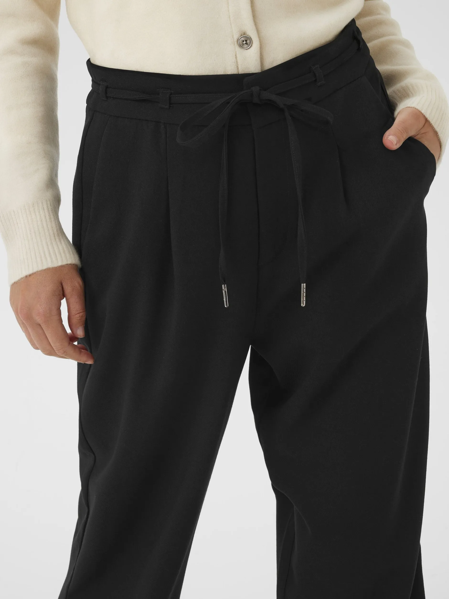 Kaffe Damen Hose KAmerle Hohe Taille in schwarz