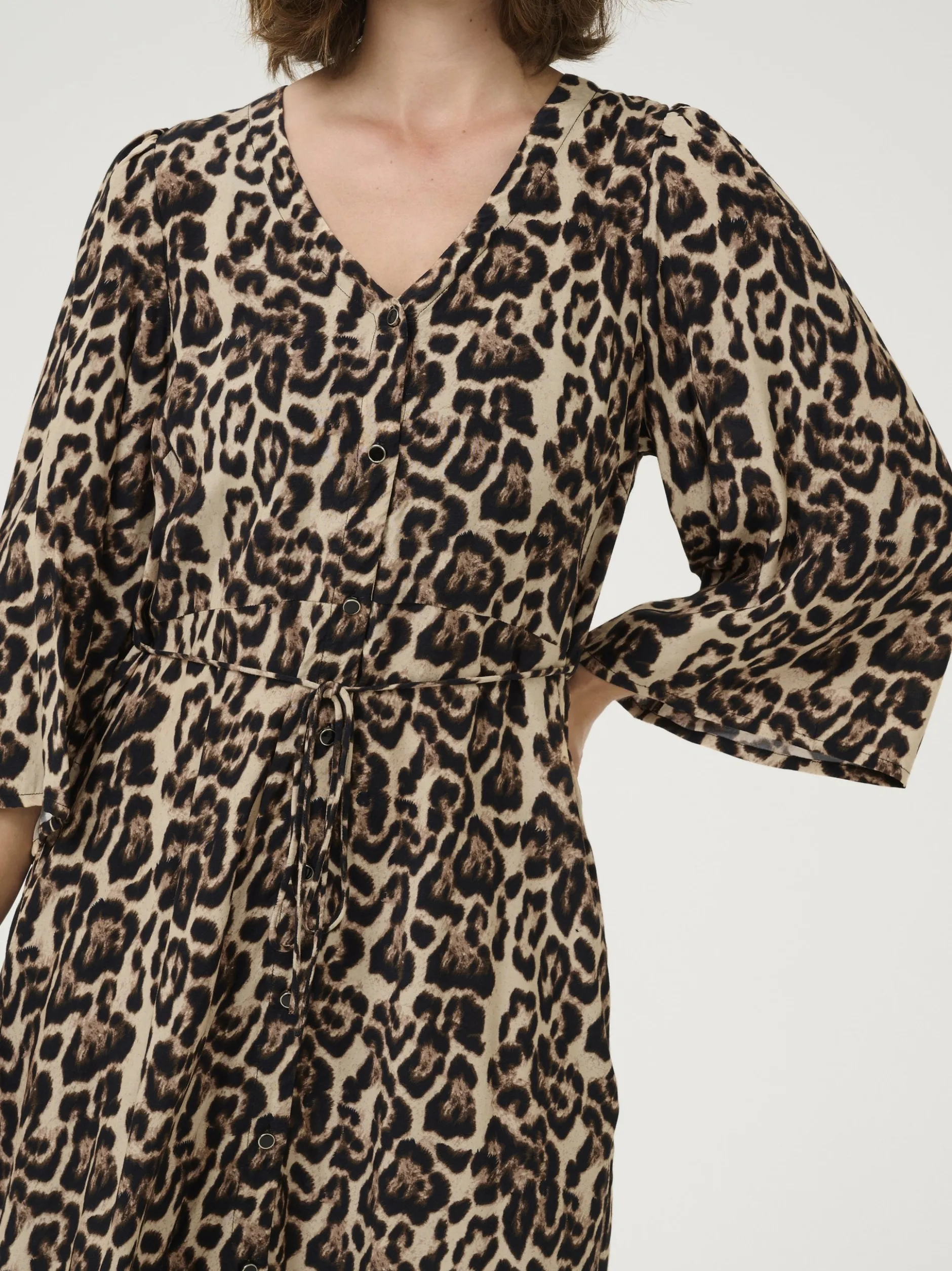 Kaffe Damen Kleid KApedra Elastische Taille in beige schwarz