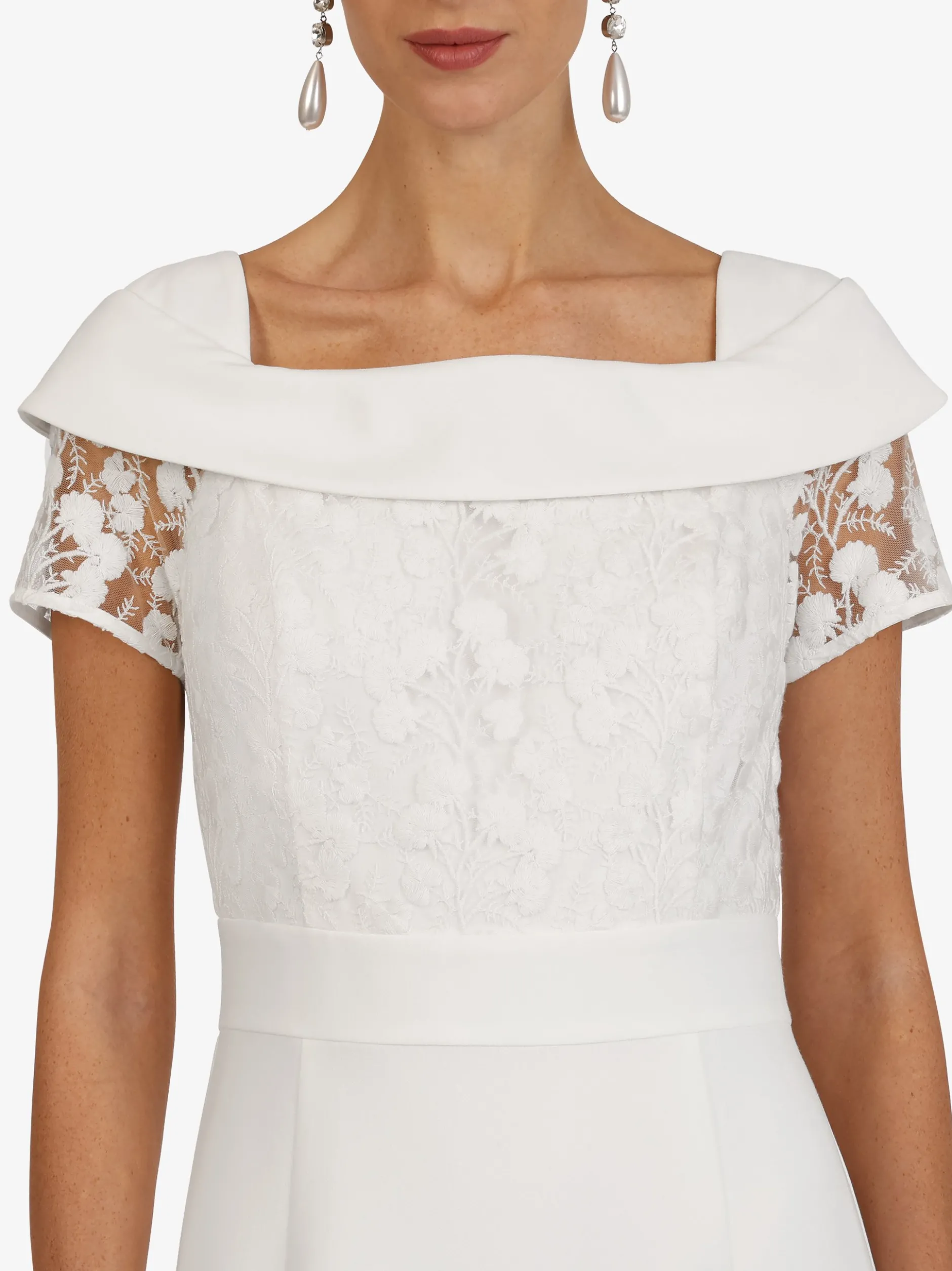 Kraimod Damen Abendkleid in weiß - Ausschnitt: Carmen