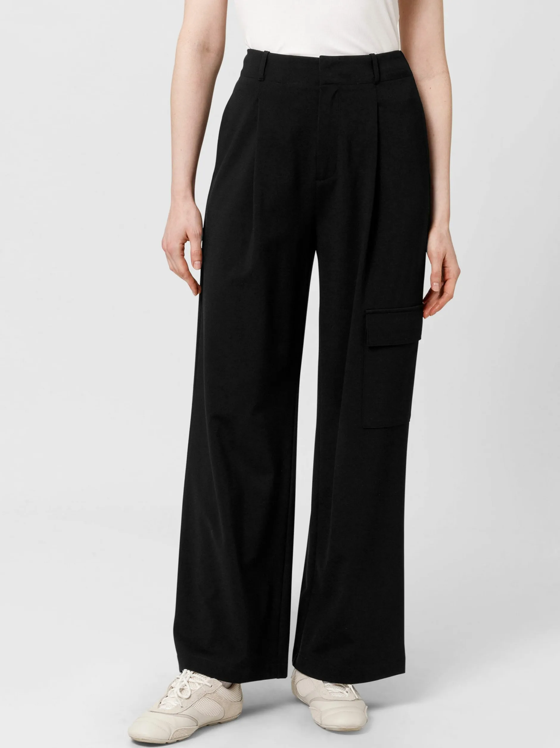 Les Lunes Damen lange Cargohose in schwarz