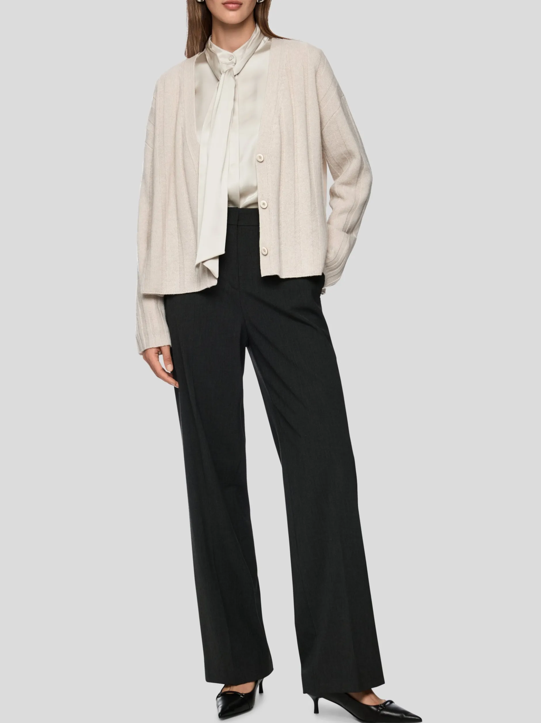Marc Cain Damen Cardigan in beige